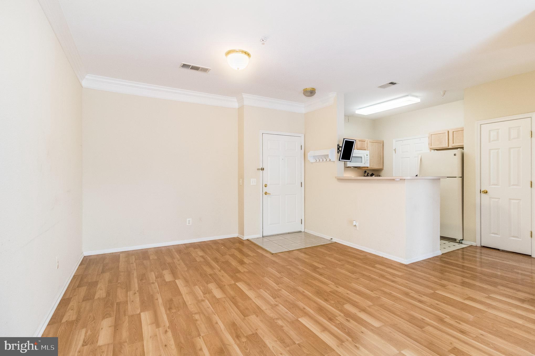 GATES OF MCLEAN - Residential Lease