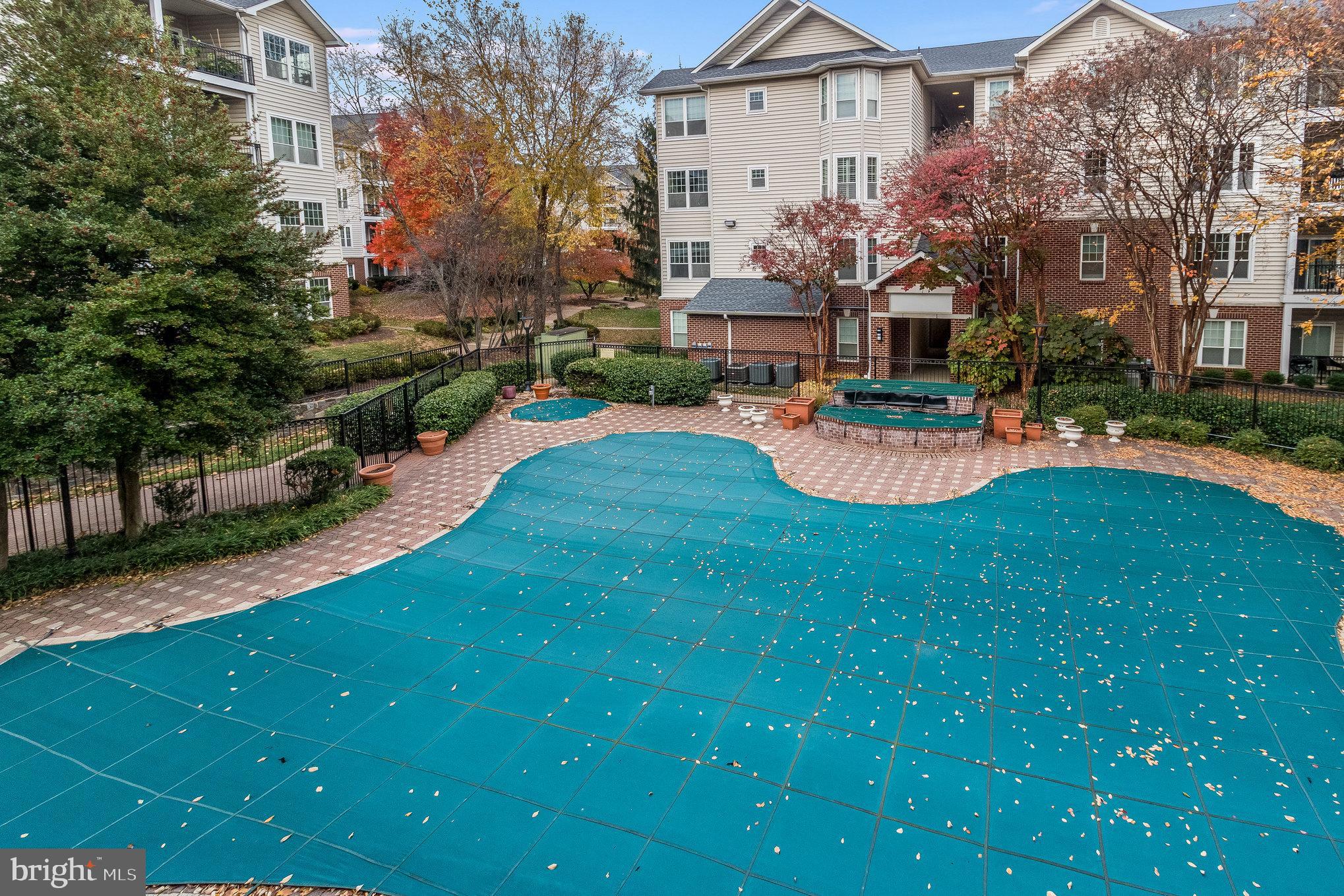 GATES OF MCLEAN - Residential Lease