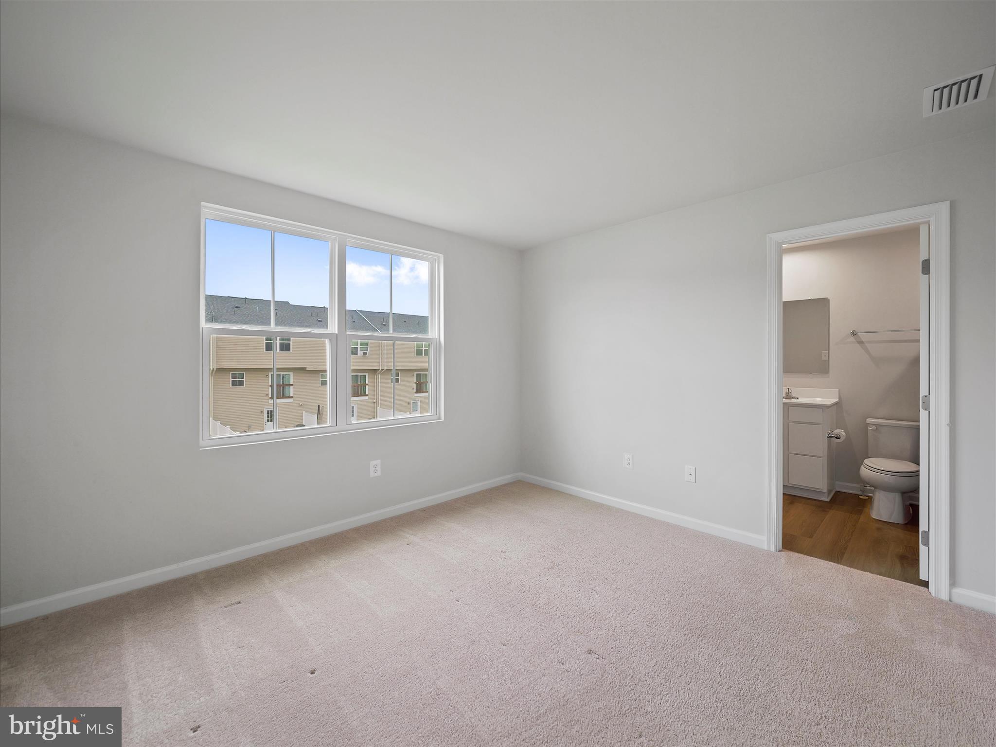 THE LAKES AT MARTINSBURG - Residential