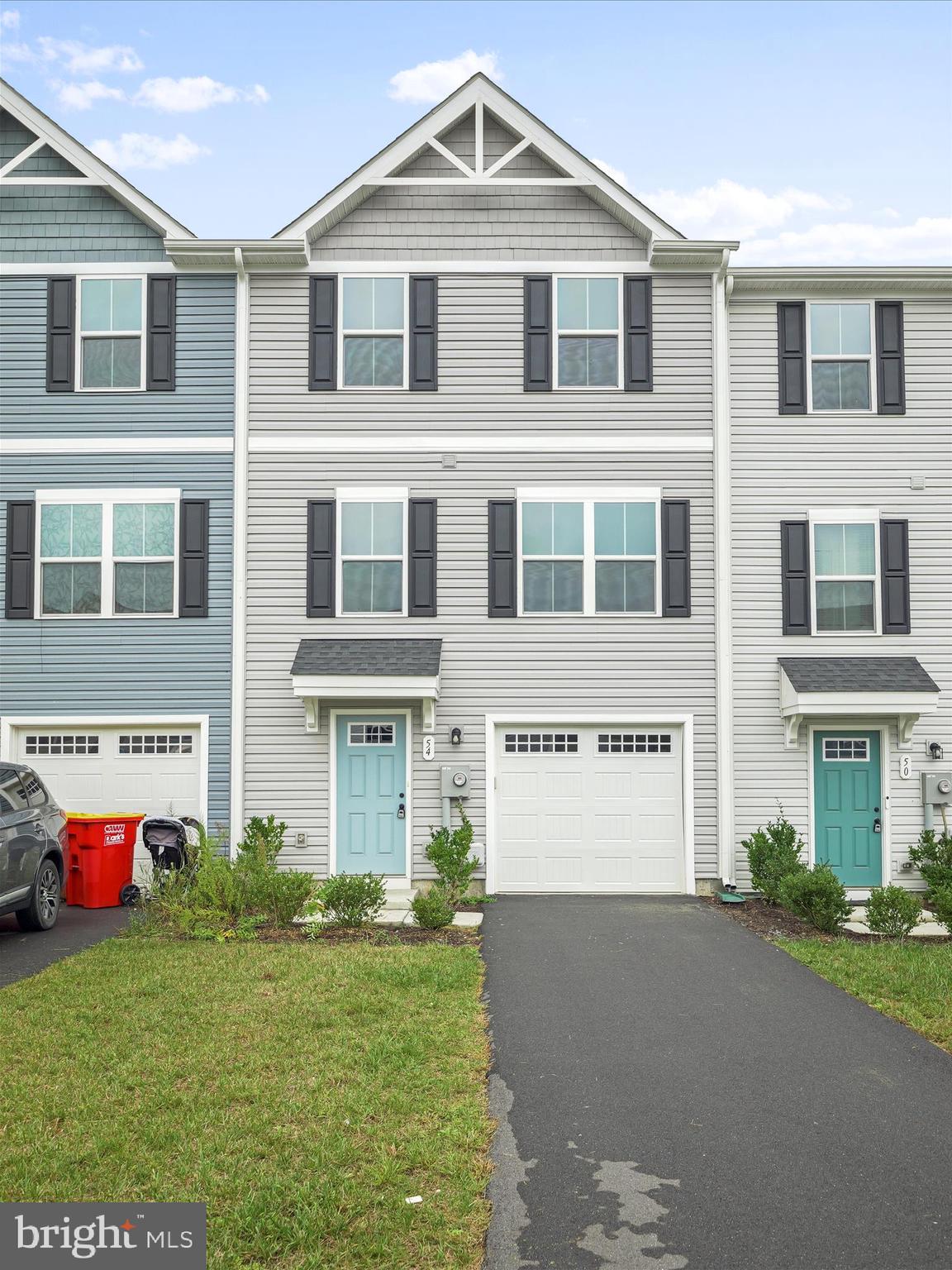 THE LAKES AT MARTINSBURG - Residential