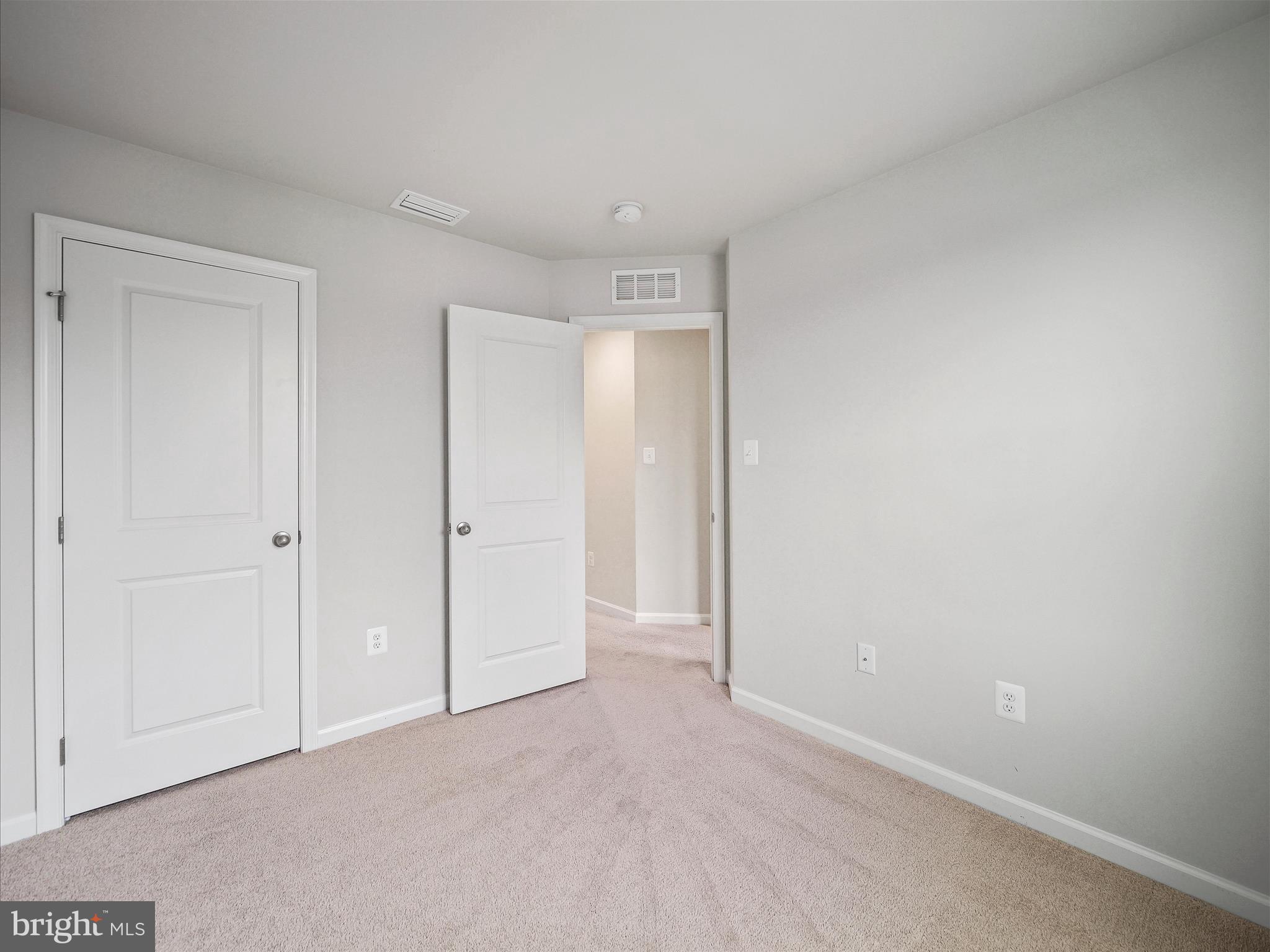 THE LAKES AT MARTINSBURG - Residential