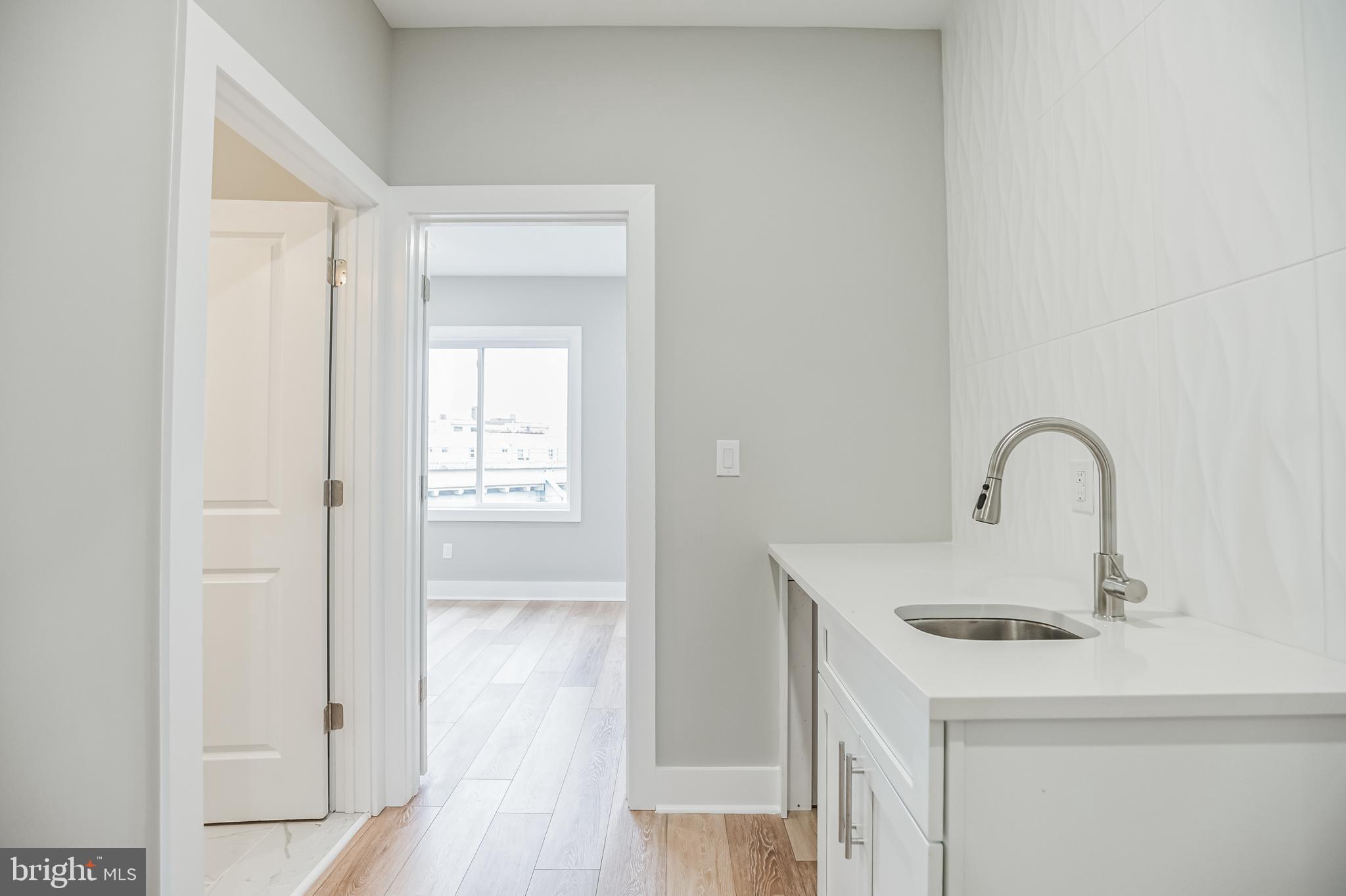 EAST KENSINGTON - Residential Lease