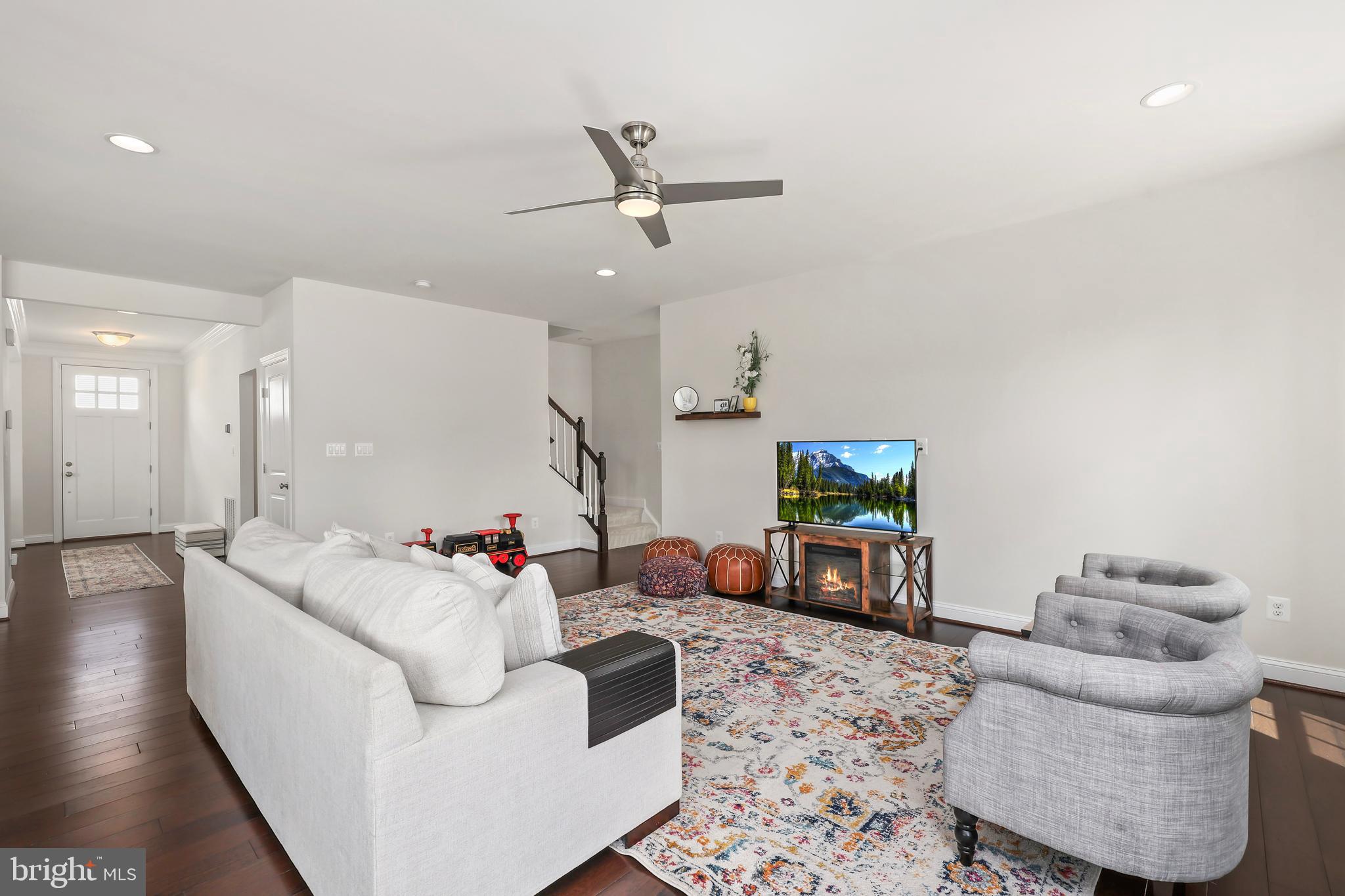 CAYDEN RIDGE - Residential