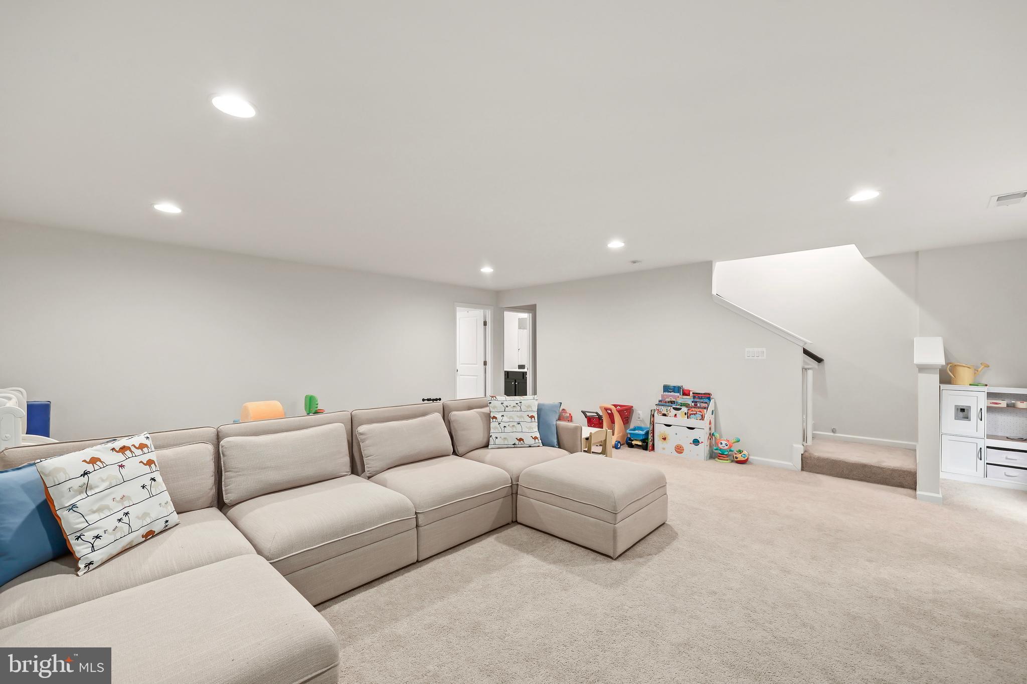 CAYDEN RIDGE - Residential