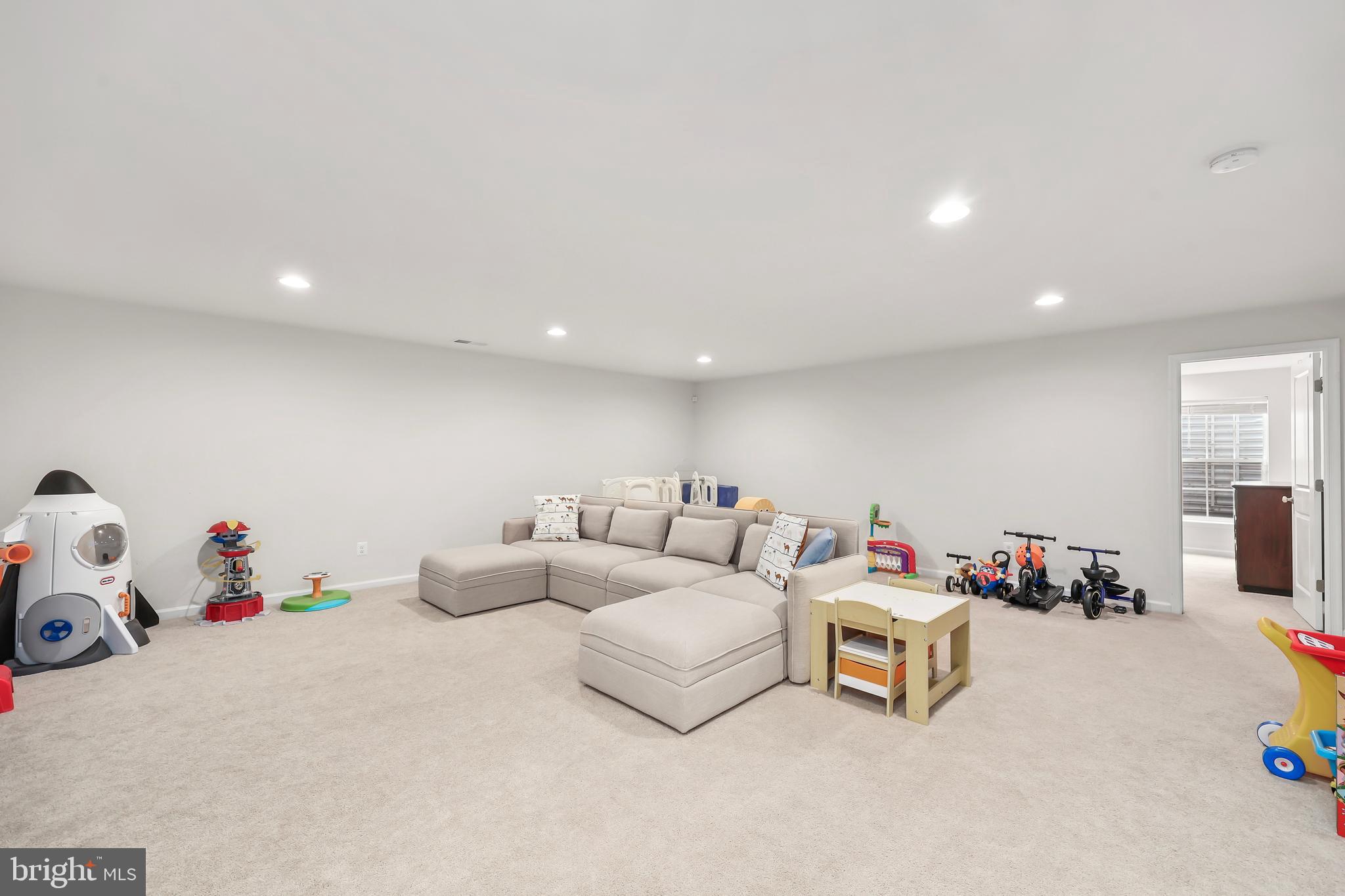 CAYDEN RIDGE - Residential