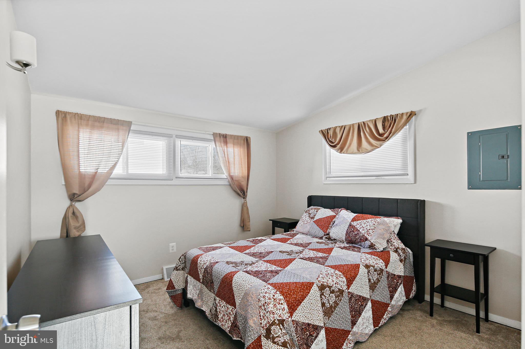 THE MEADOWS - Residential