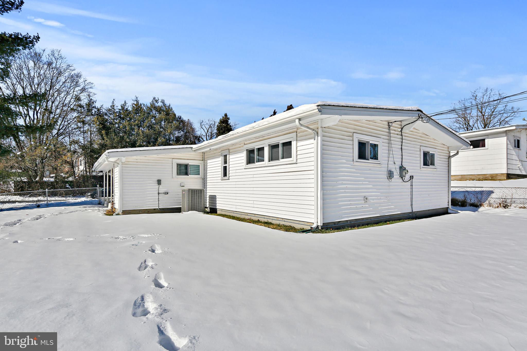 THE MEADOWS - Residential