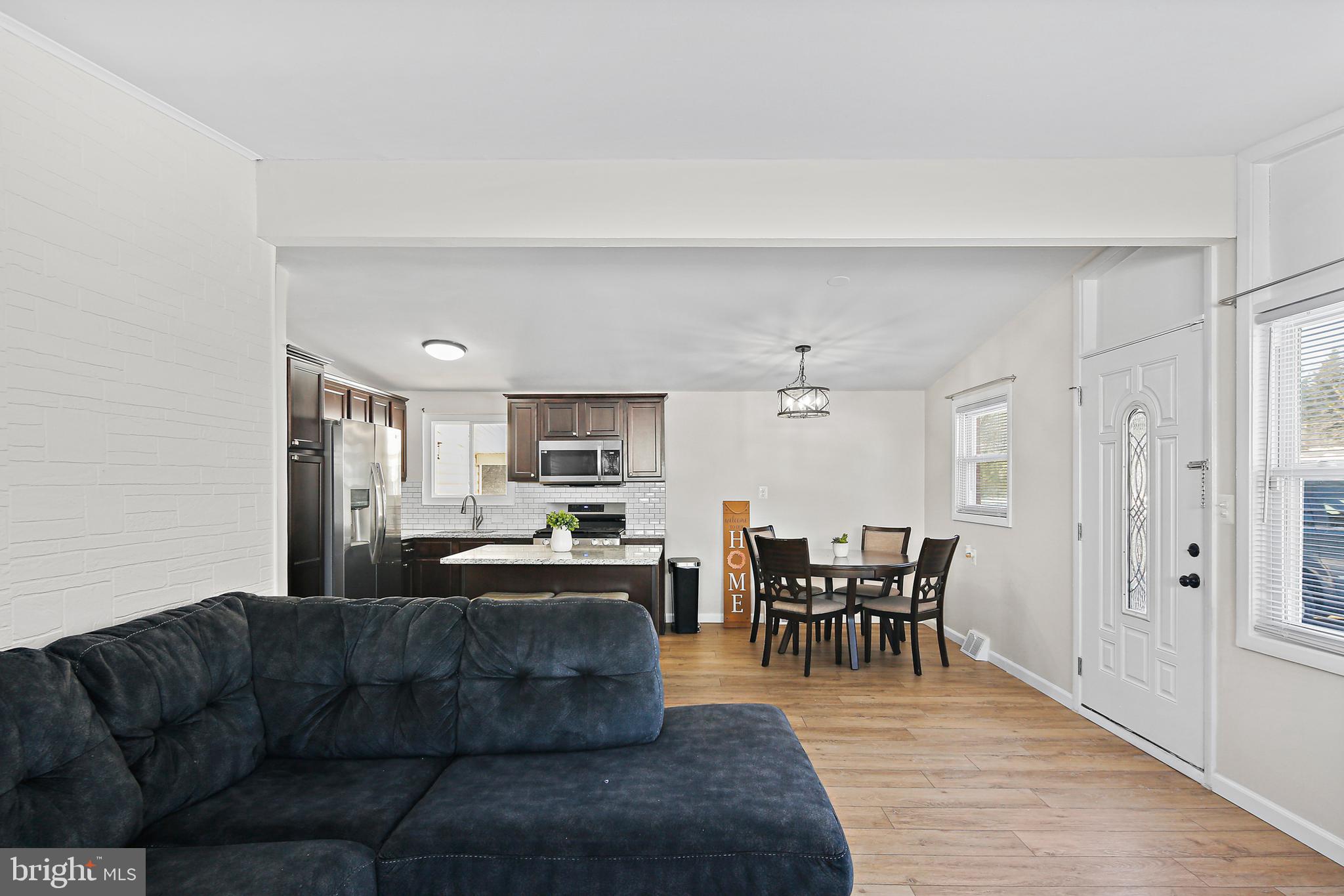 THE MEADOWS - Residential