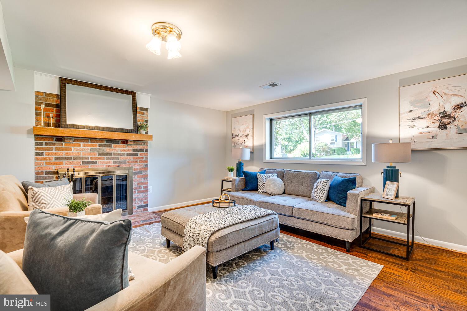 ASPEN HILL PARK - Residential