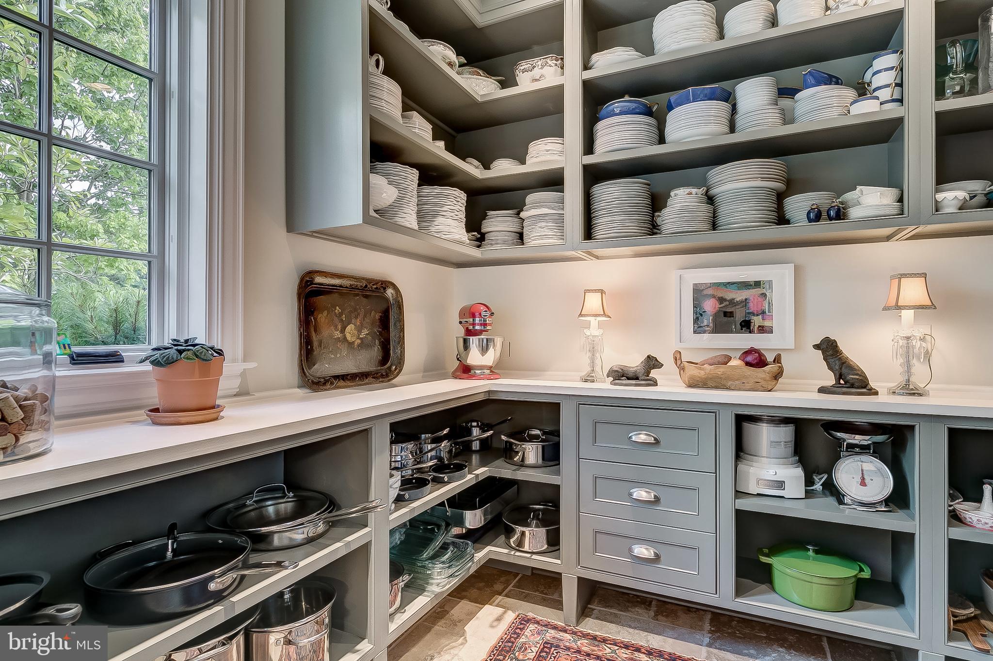 MY LADY'S MANOR - Residential