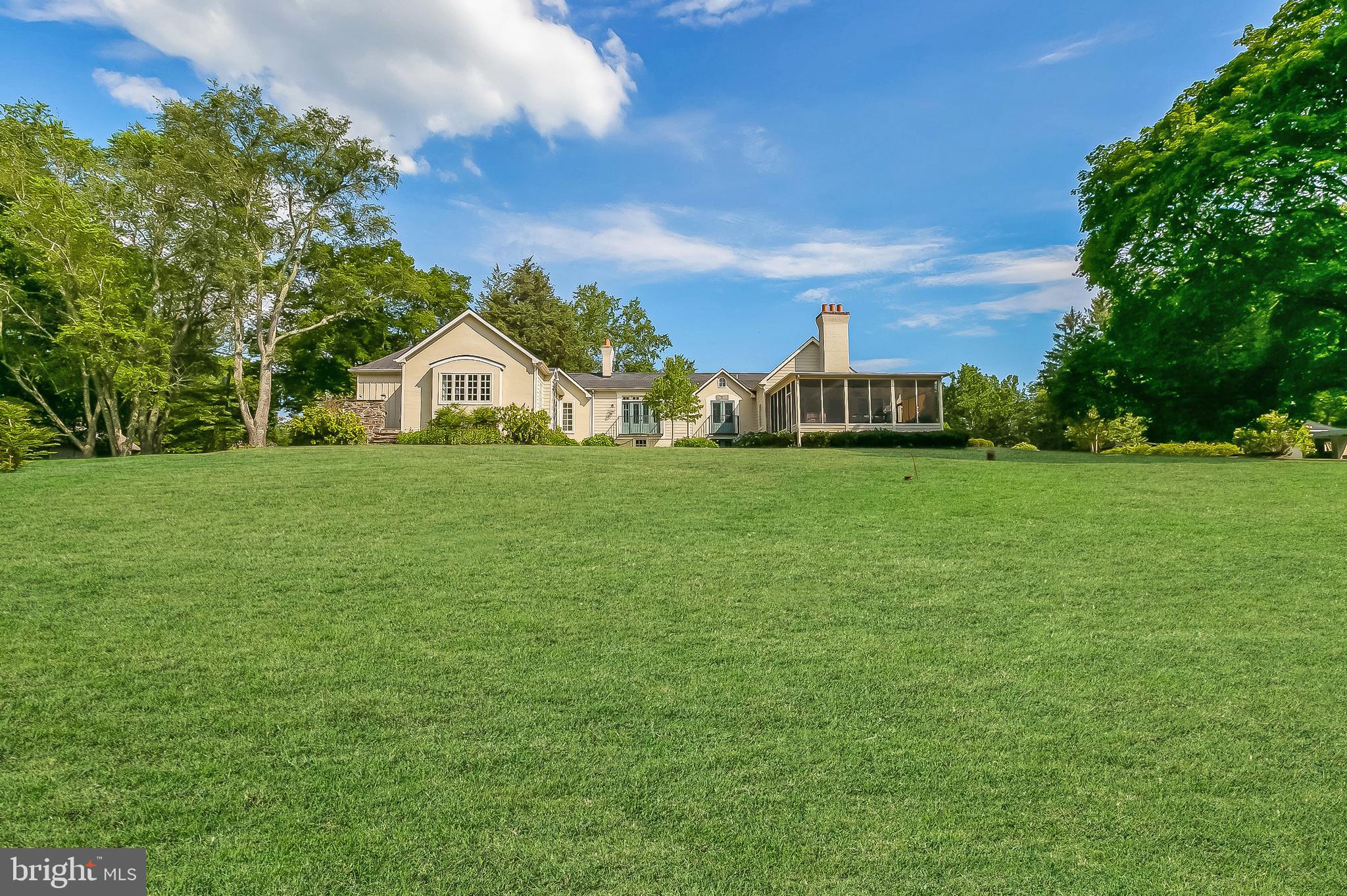 MY LADY'S MANOR - Residential