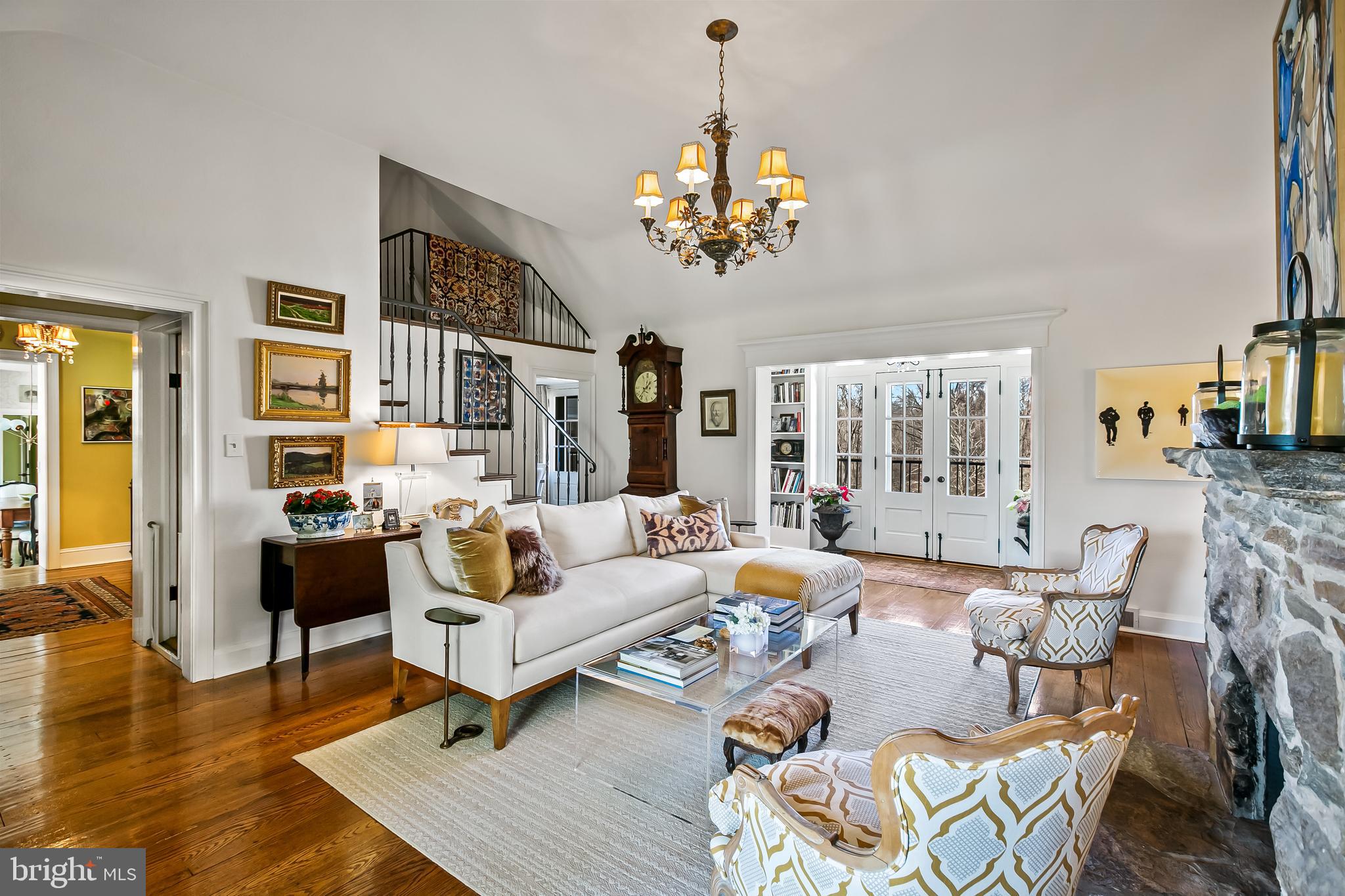 MY LADY'S MANOR - Residential