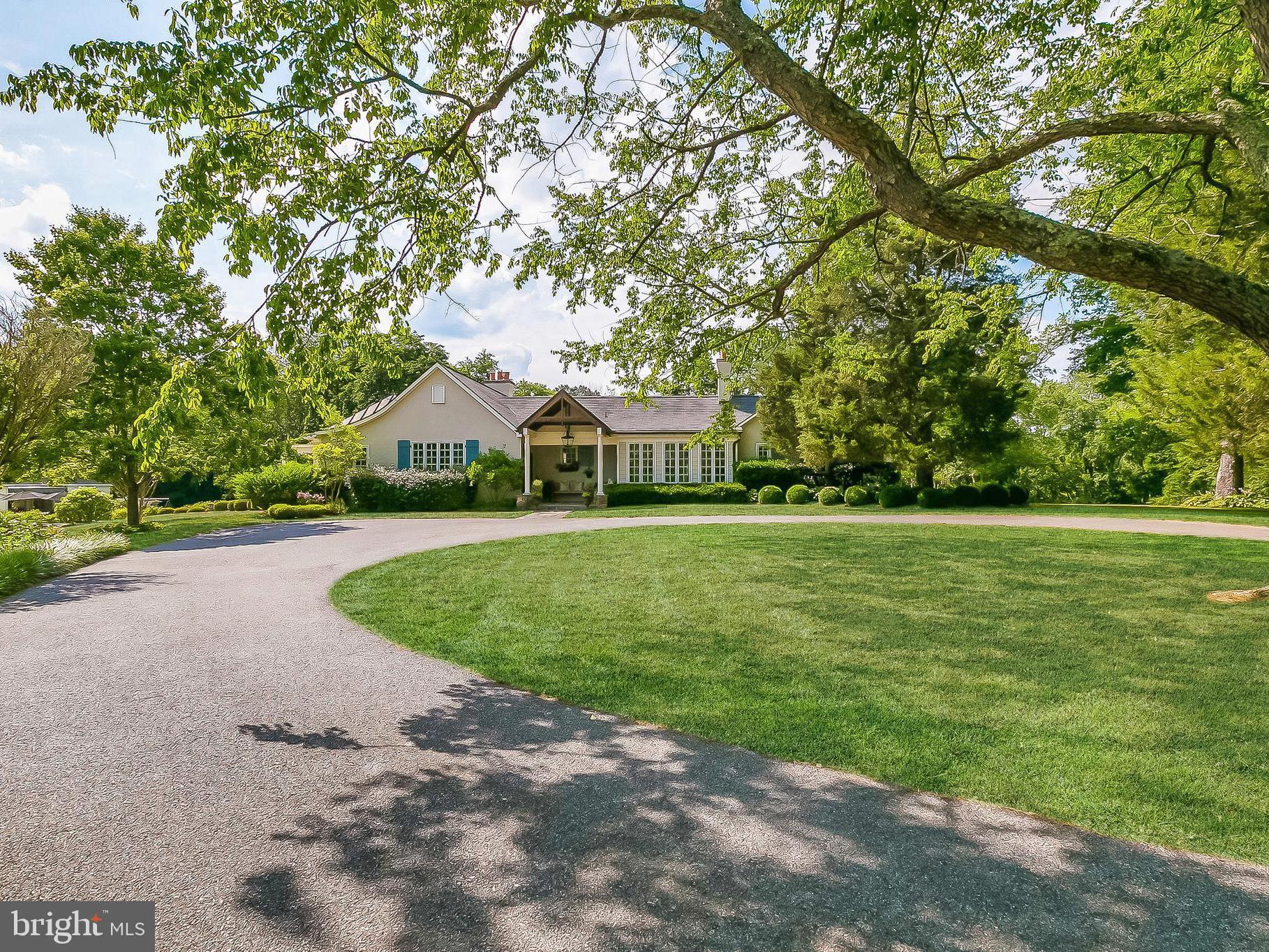 MY LADY'S MANOR - Residential