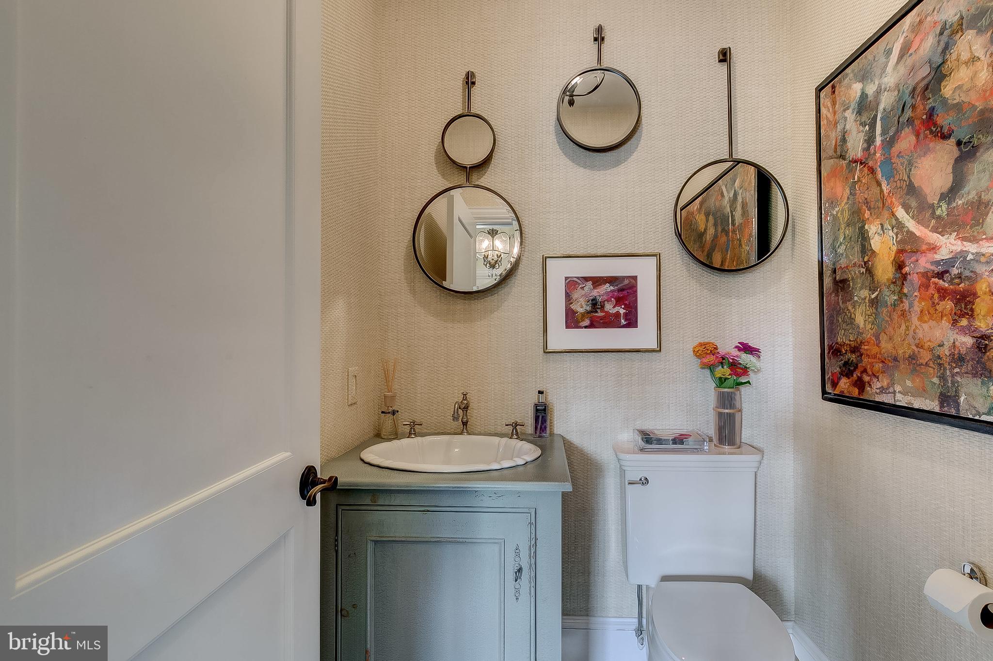 MY LADY'S MANOR - Residential