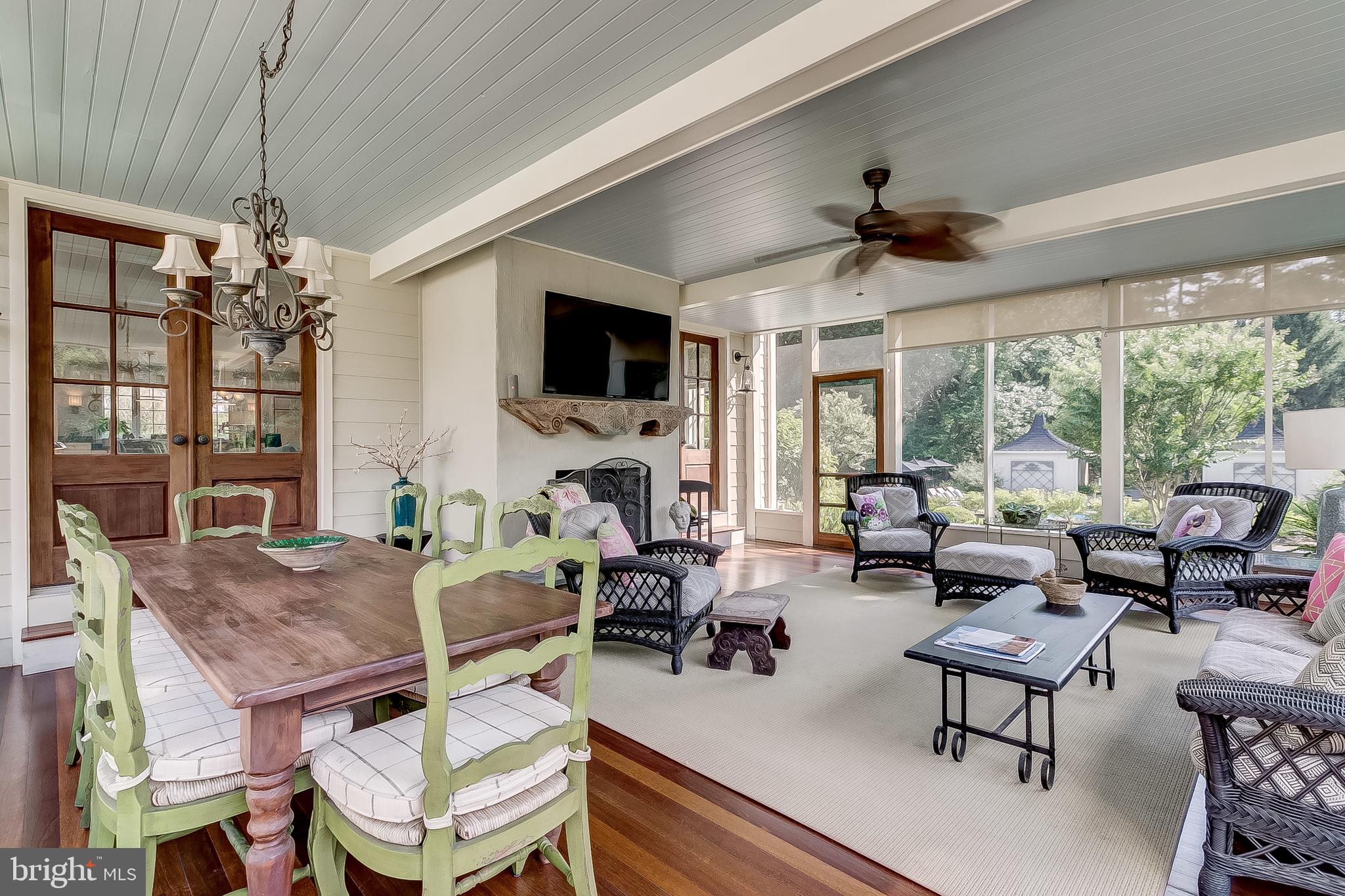 MY LADY'S MANOR - Residential