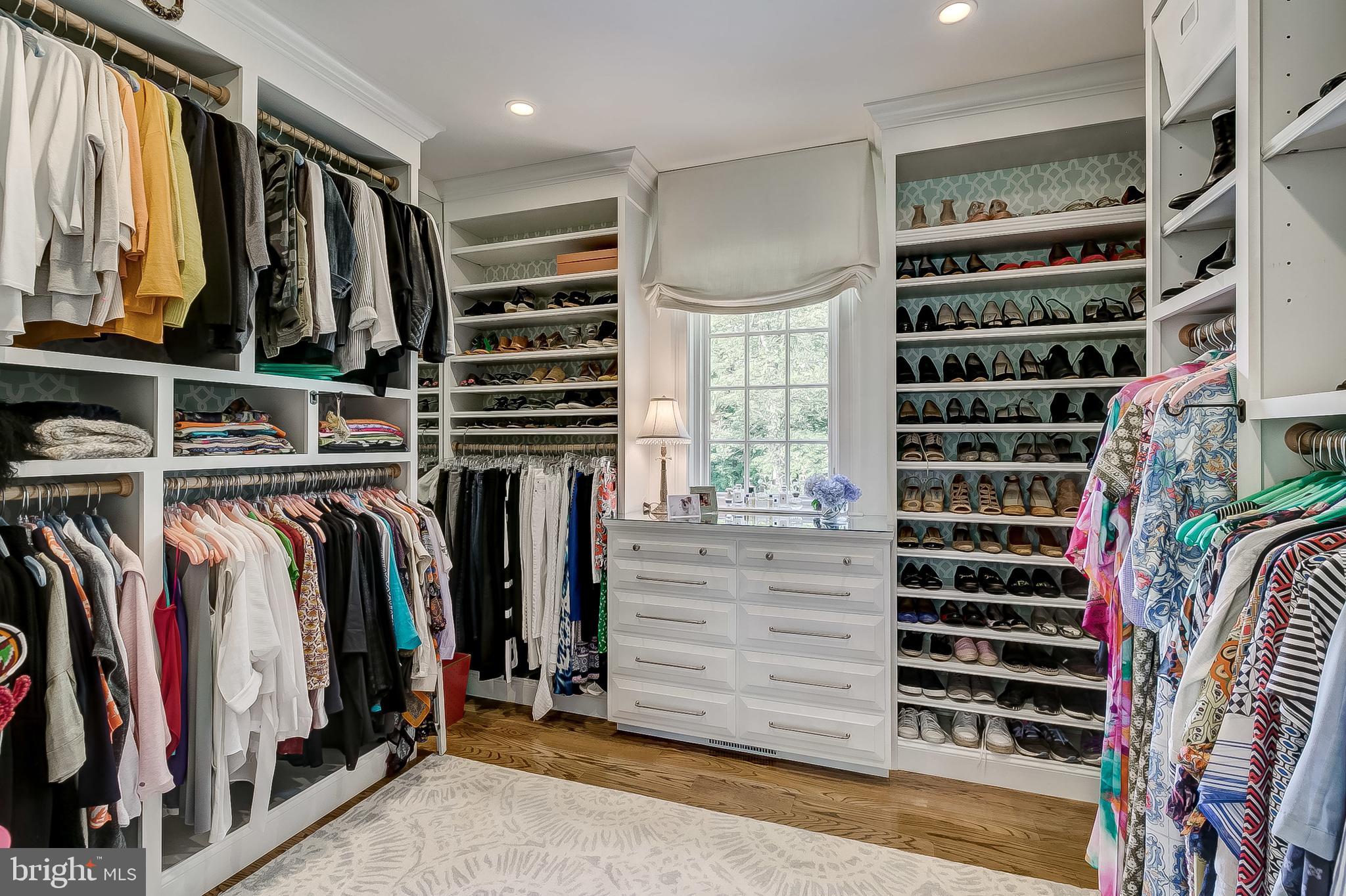 MY LADY'S MANOR - Residential