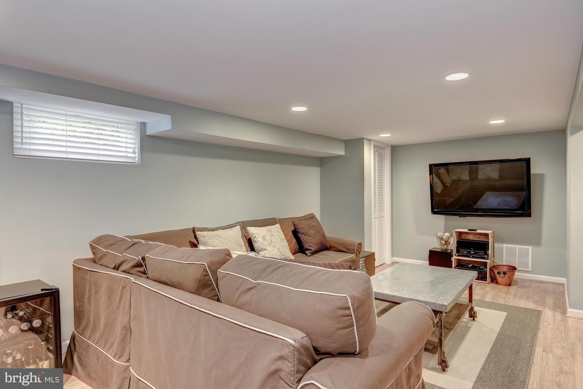 WAYCROFT WOODLAWN - Residential