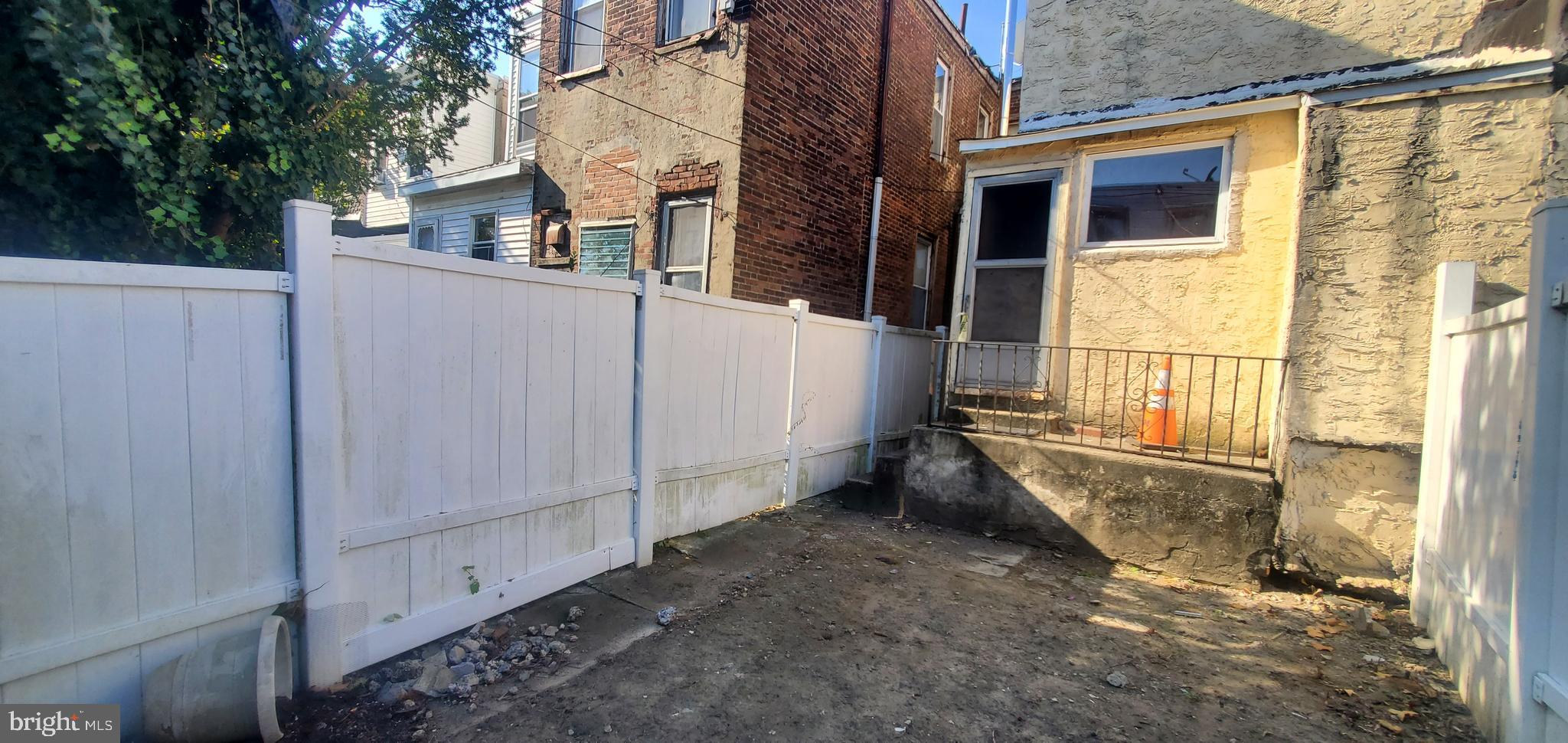 WEST PHILADELPHIA - Residential