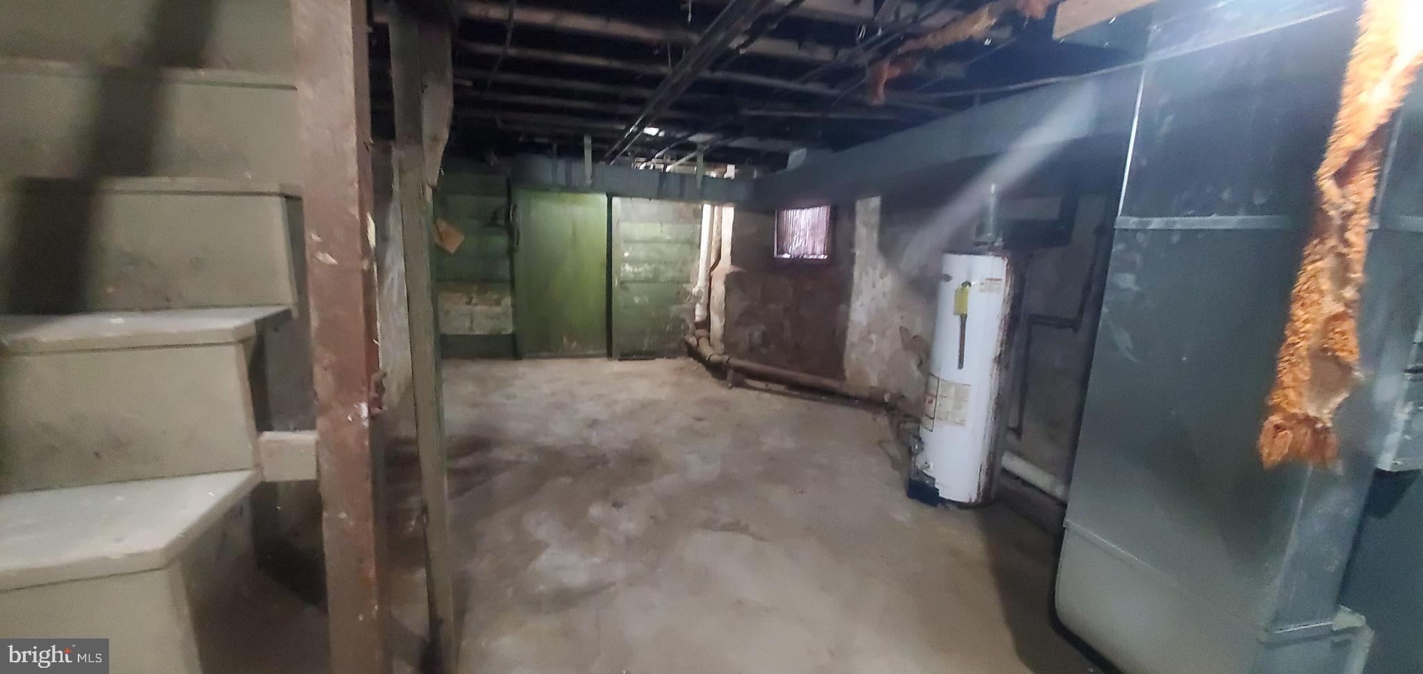 WEST PHILADELPHIA - Residential