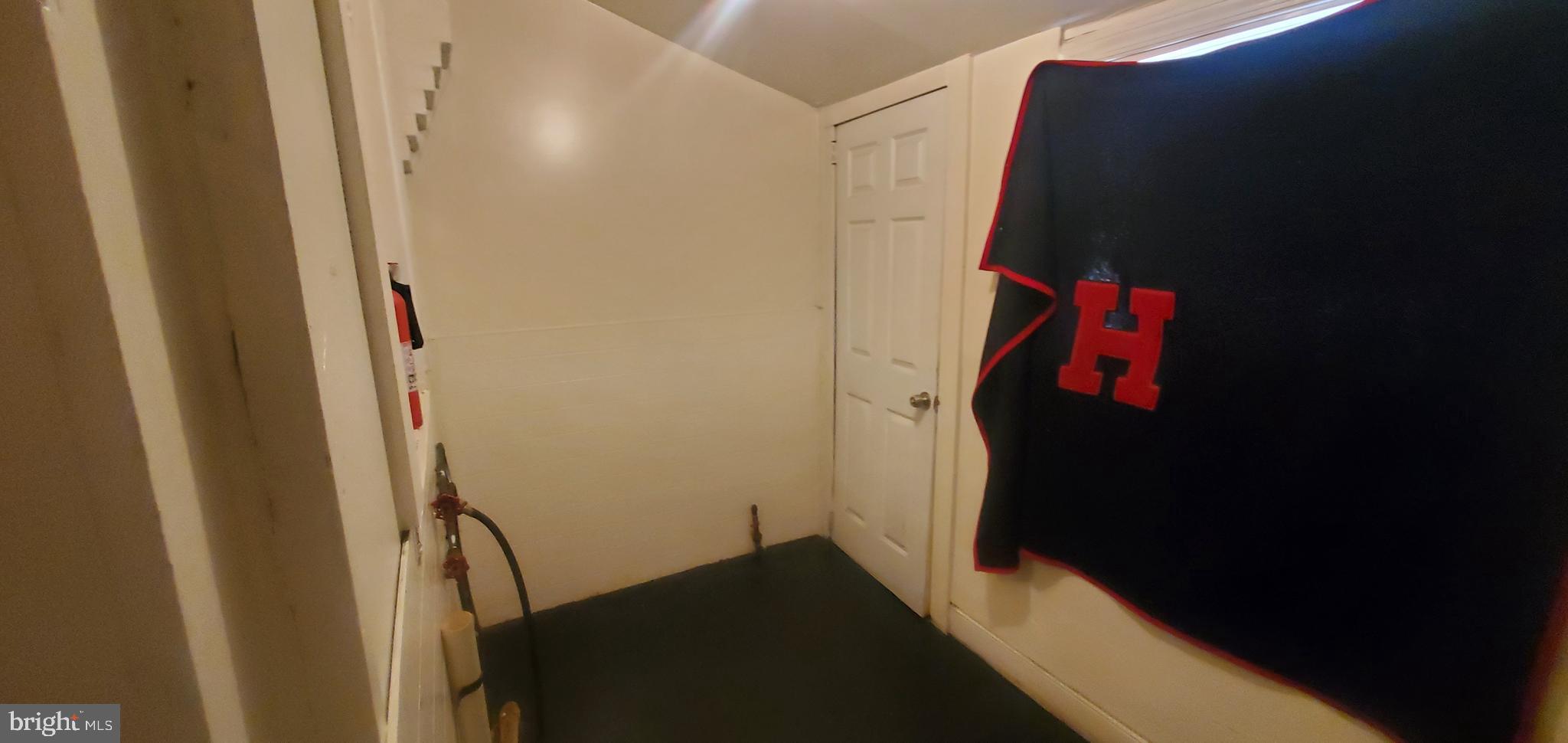 WEST PHILADELPHIA - Residential