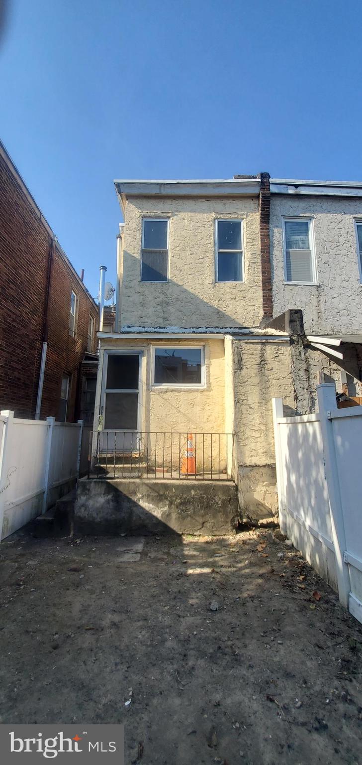 WEST PHILADELPHIA - Residential