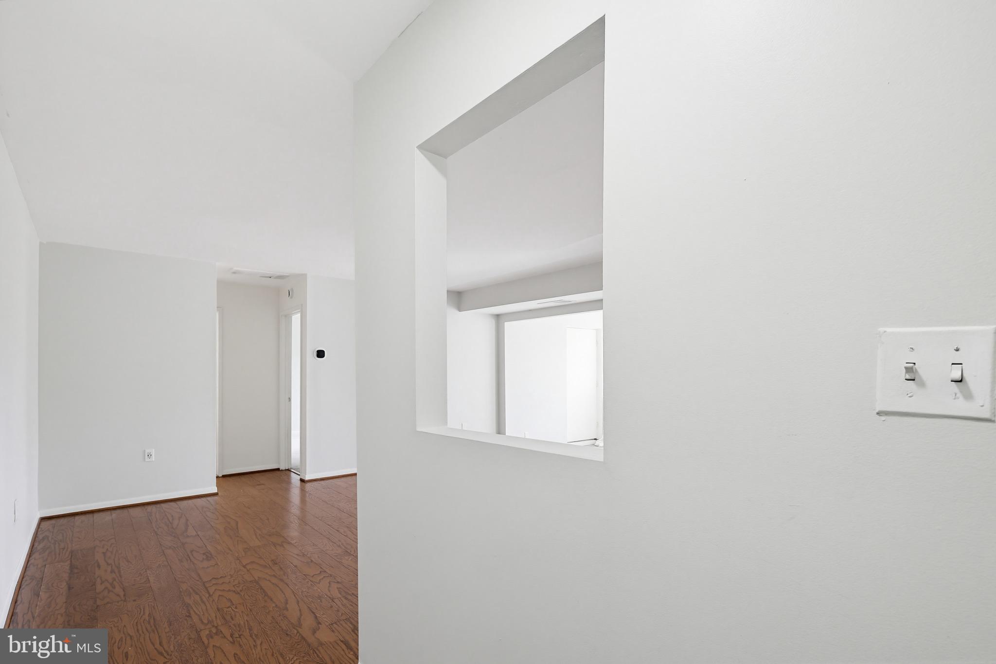 VOM VILLAGE CENTER - Residential