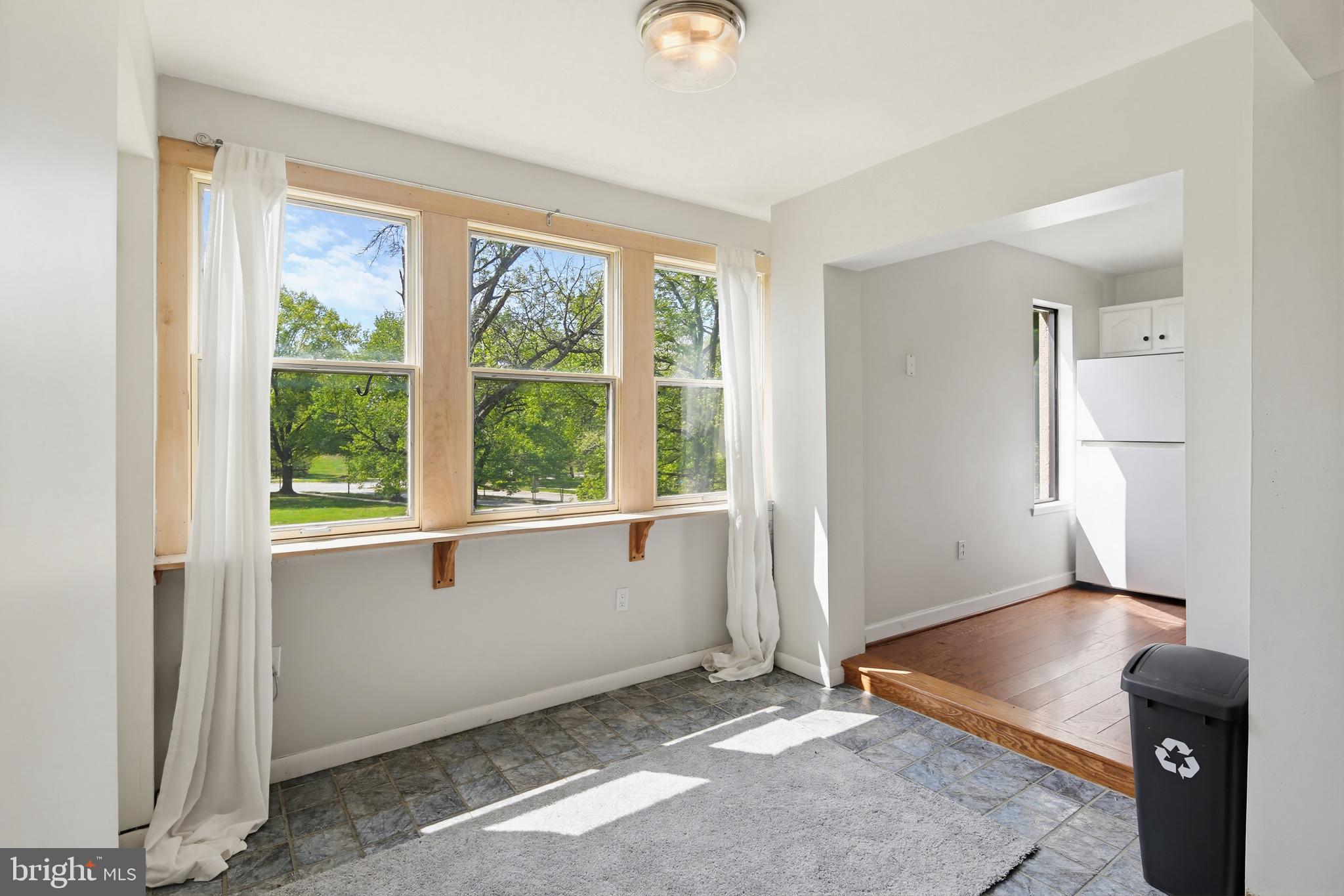 VOM VILLAGE CENTER - Residential