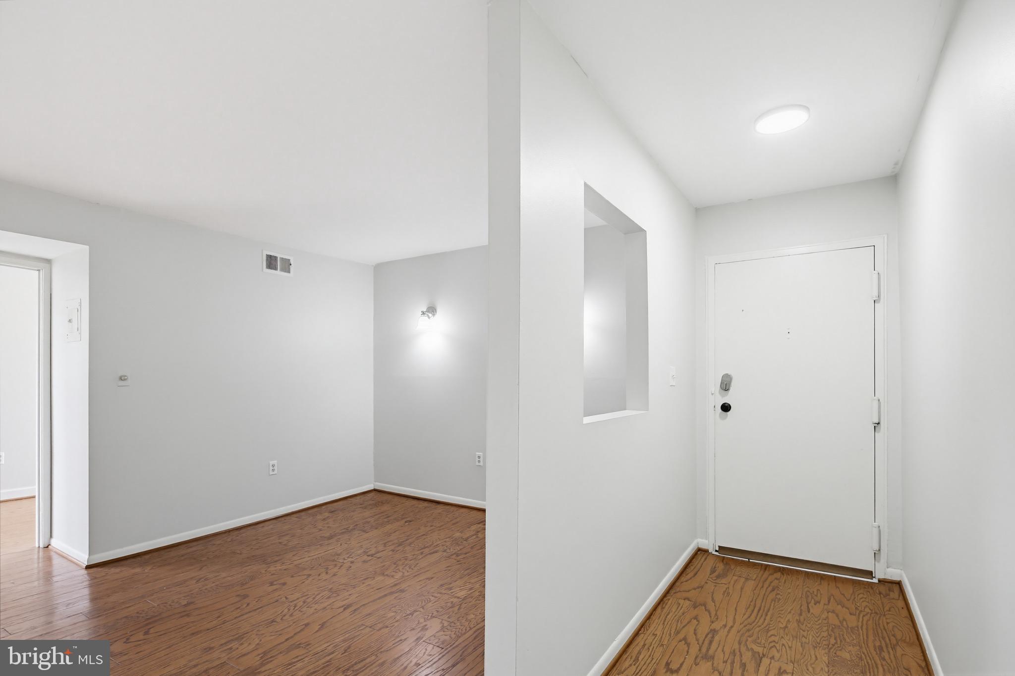 VOM VILLAGE CENTER - Residential