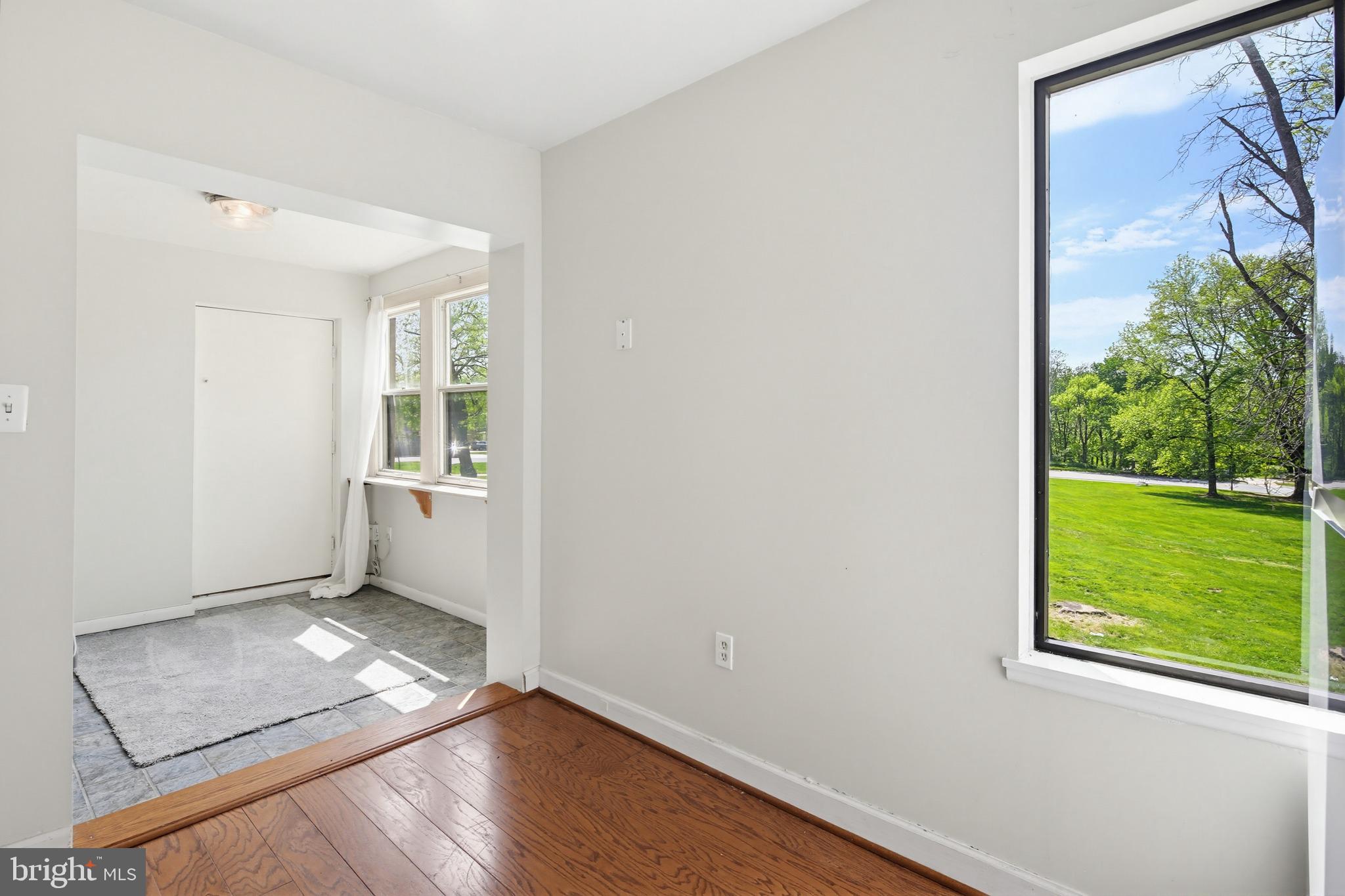 VOM VILLAGE CENTER - Residential