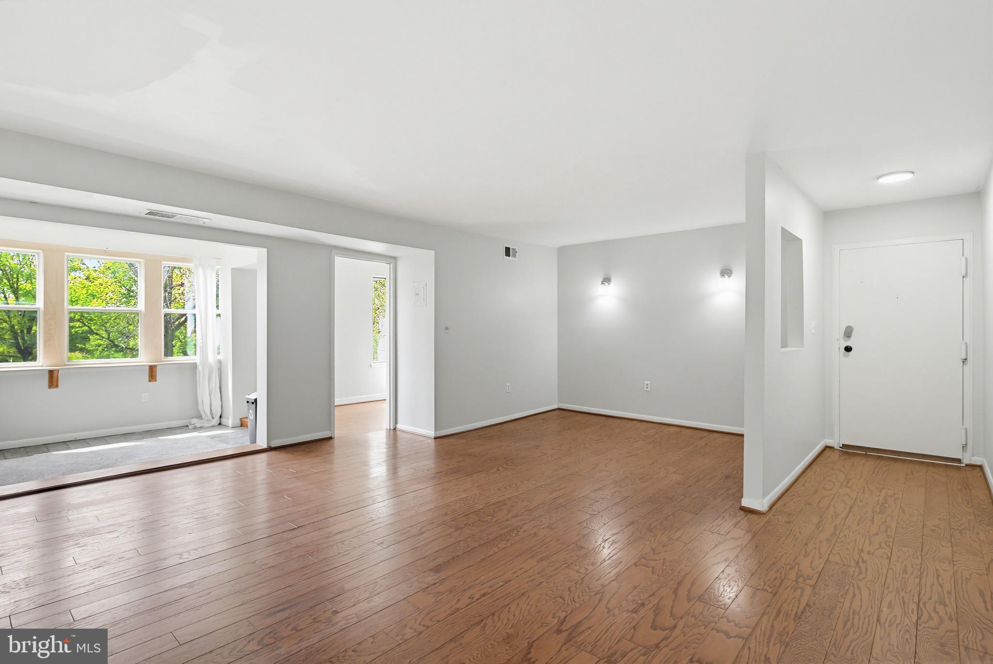 VOM VILLAGE CENTER - Residential