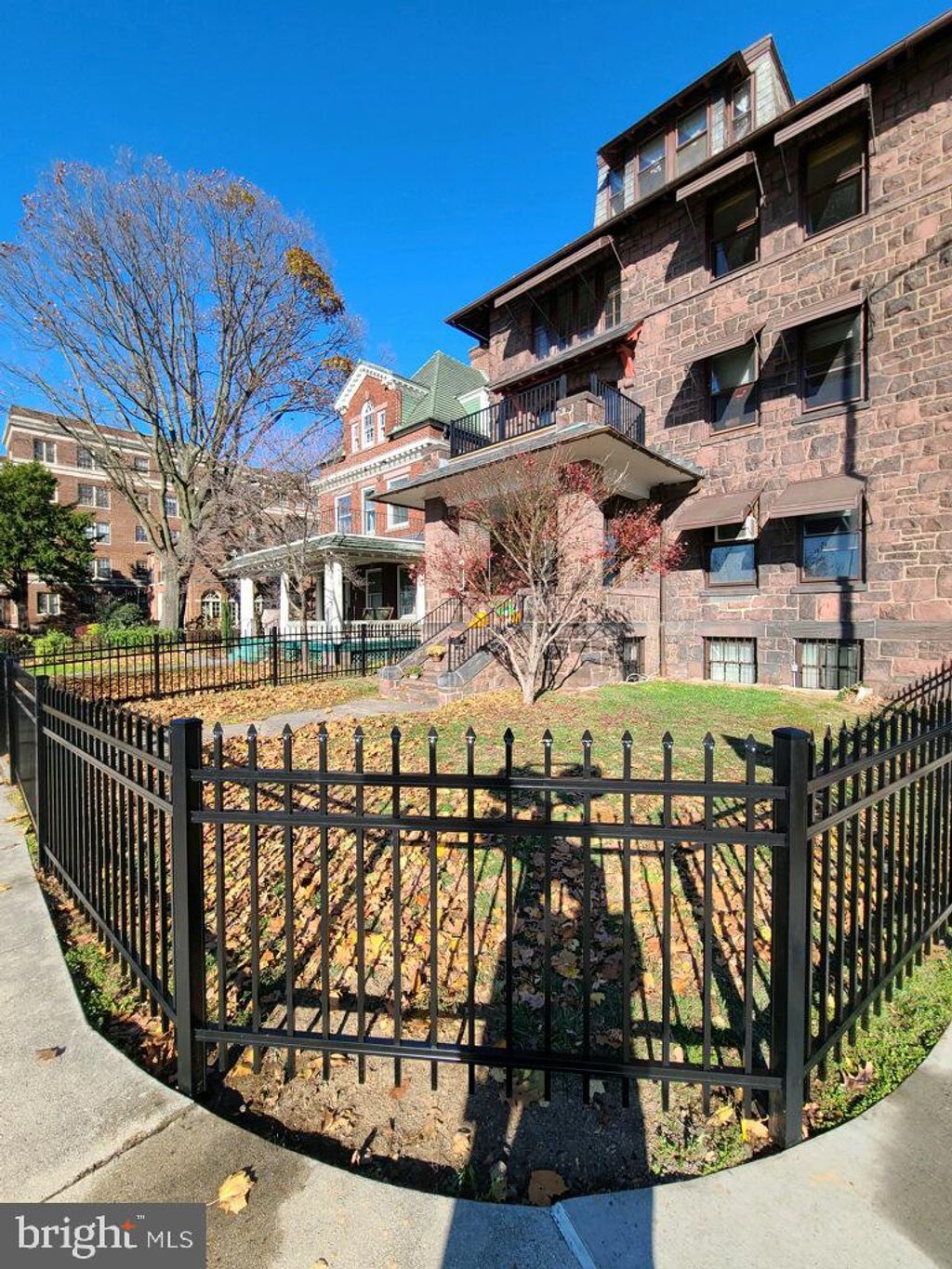 Photo of 901 N Front Street #4R, HARRISBURG, PA 17102 (MLS # PADA2052384)