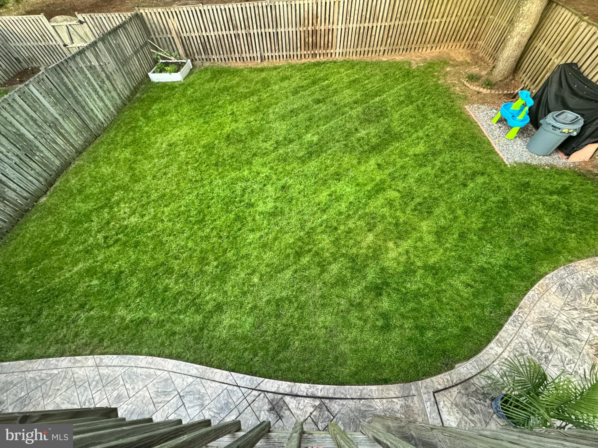 ULMSTEAD GARDENS - Residential