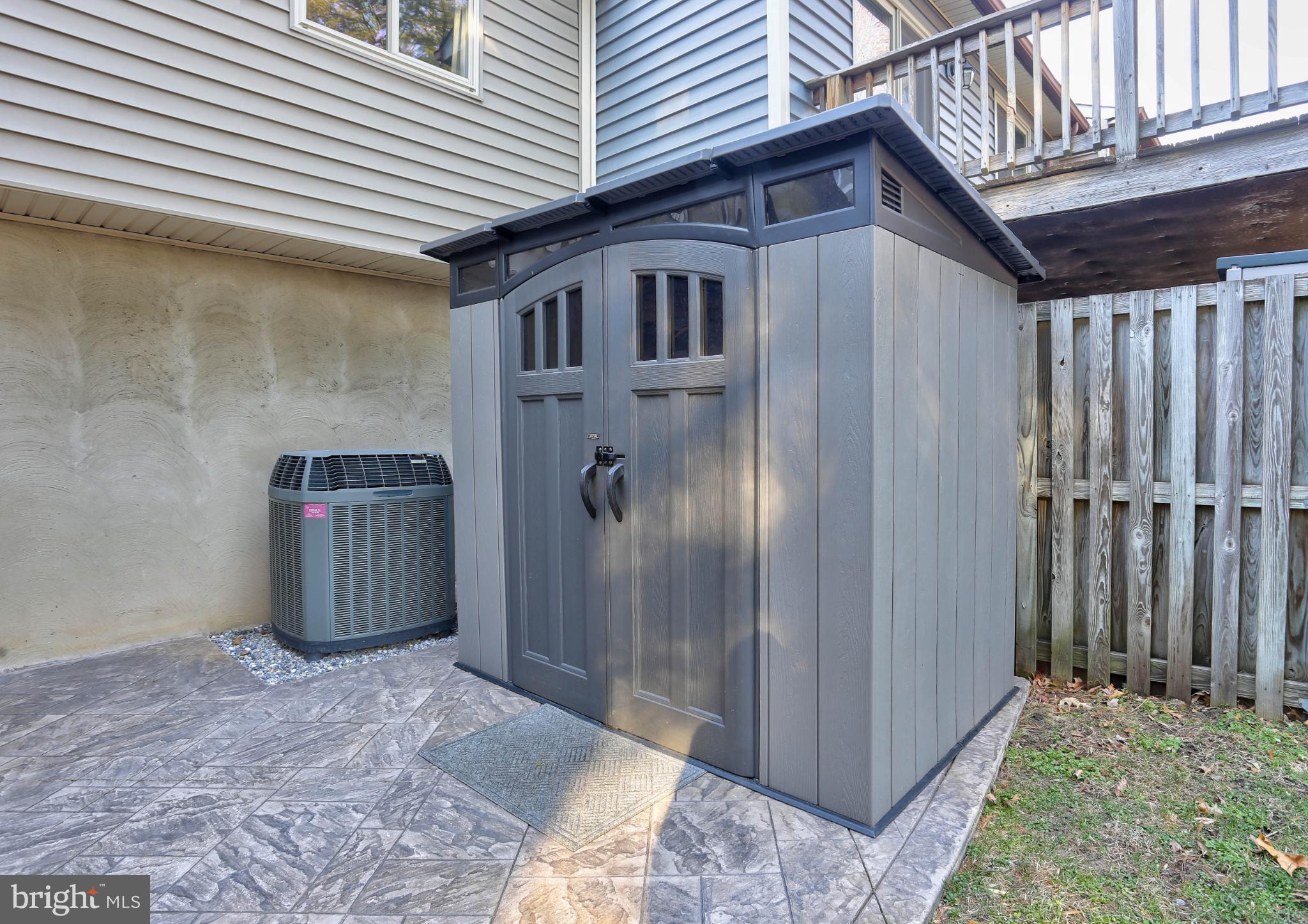 ULMSTEAD GARDENS - Residential