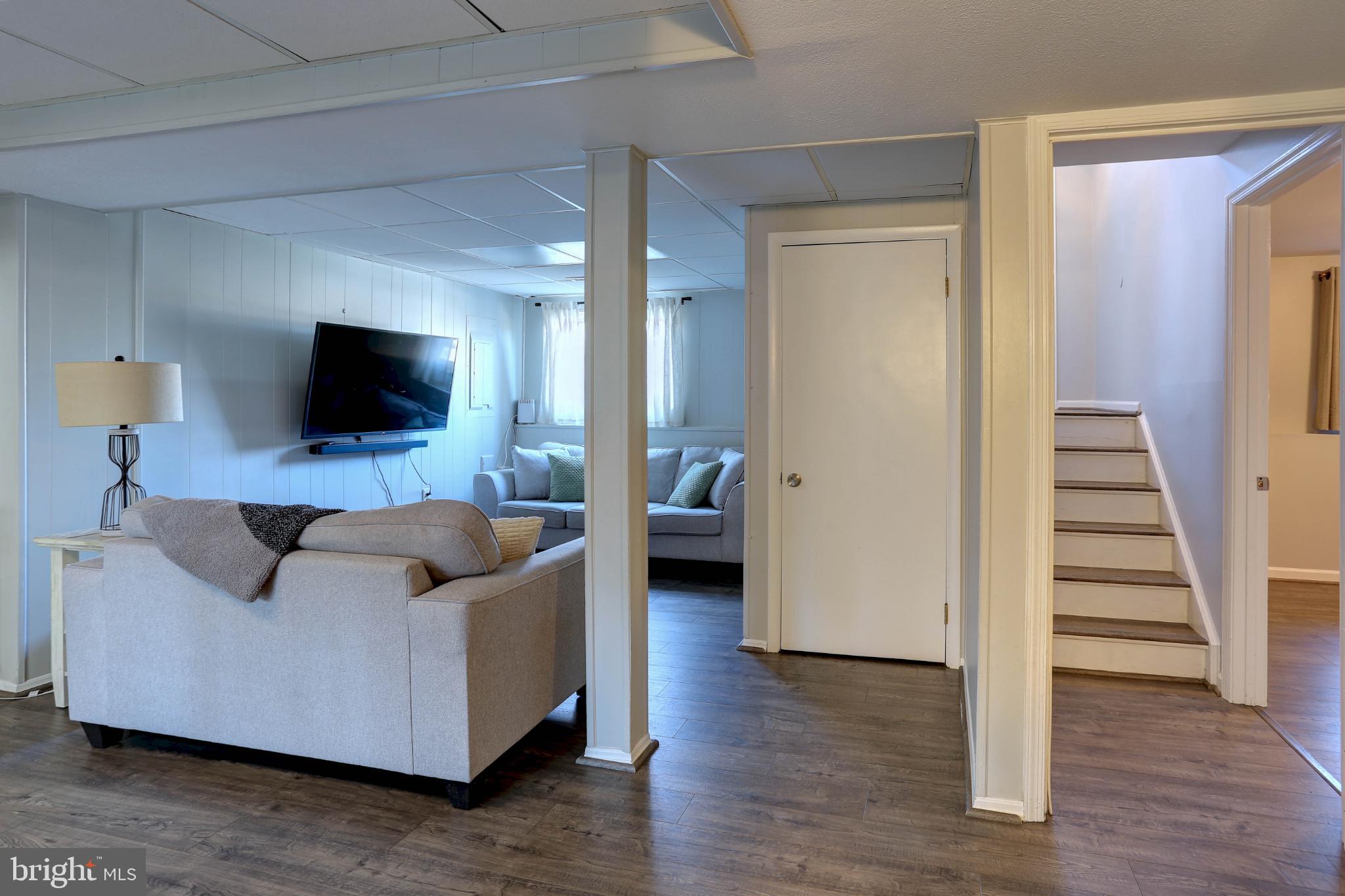 ULMSTEAD GARDENS - Residential