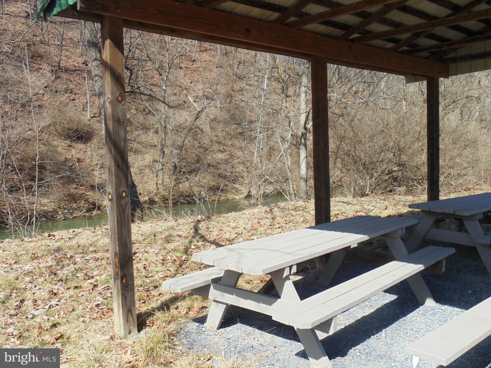 GRANT ACRES ESTATES - Land