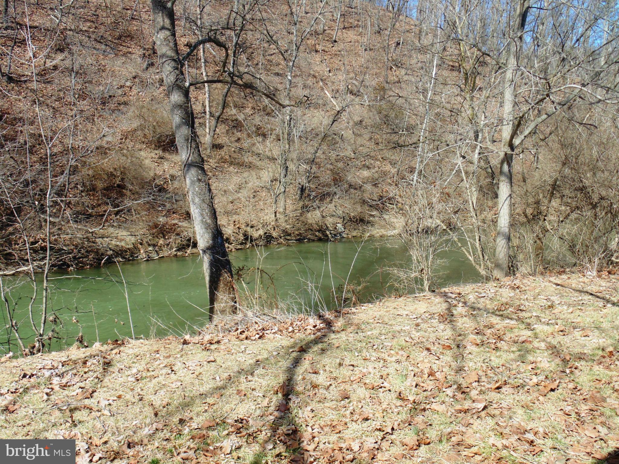 GRANT ACRES ESTATES - Land