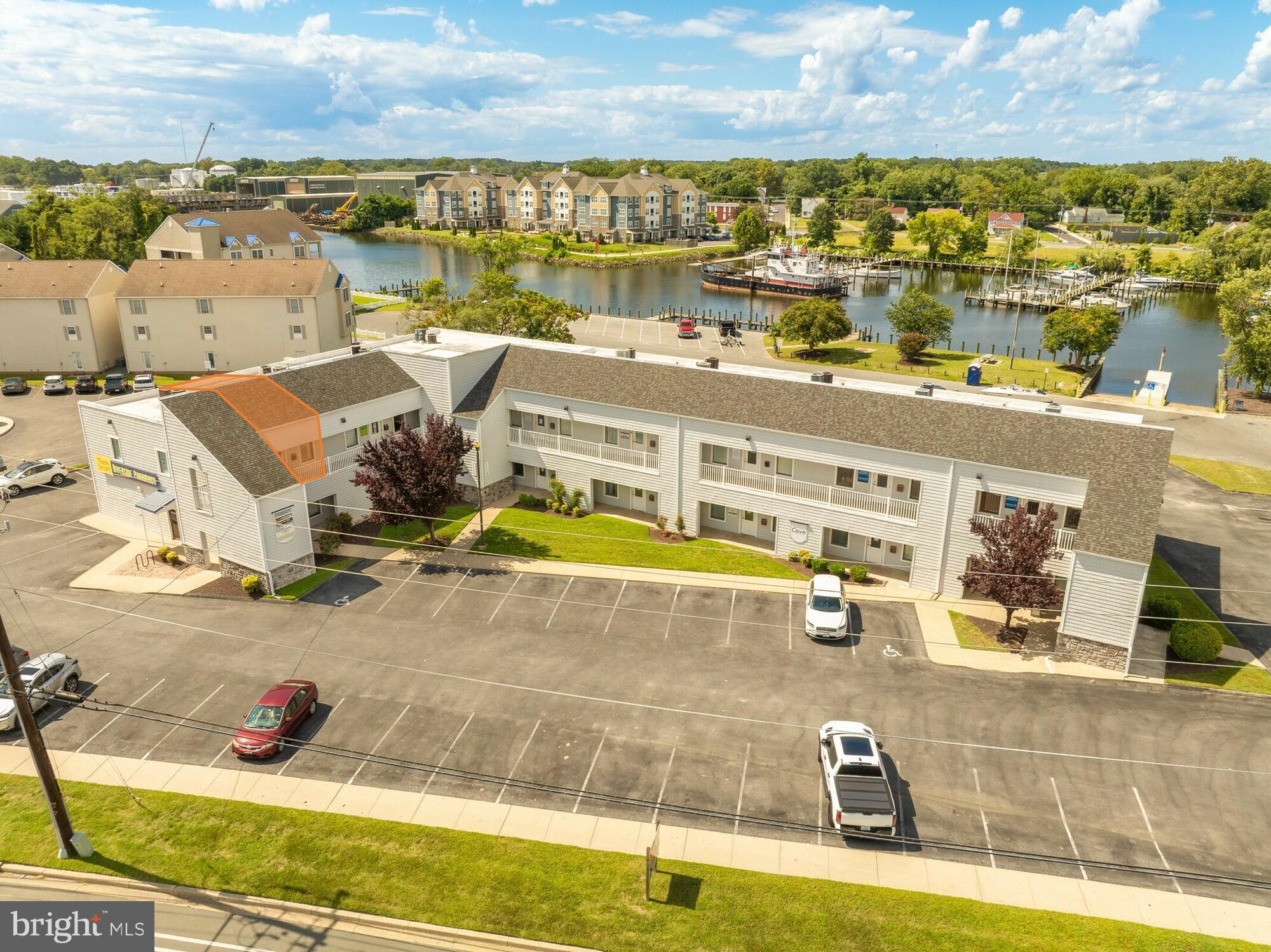 540 RIVERSIDE DRIVE 10