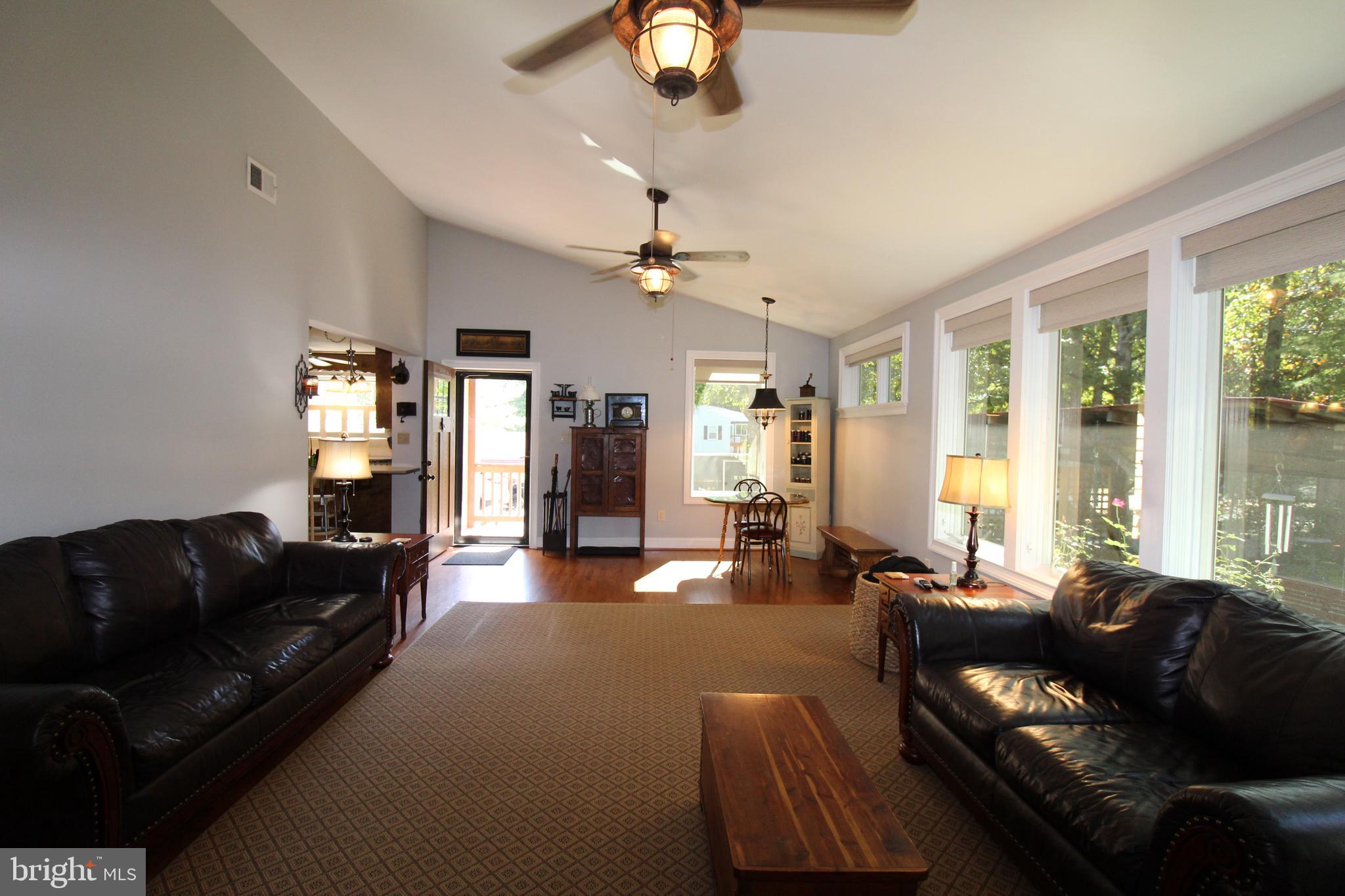 BOWLING GREEN PARK - Residential