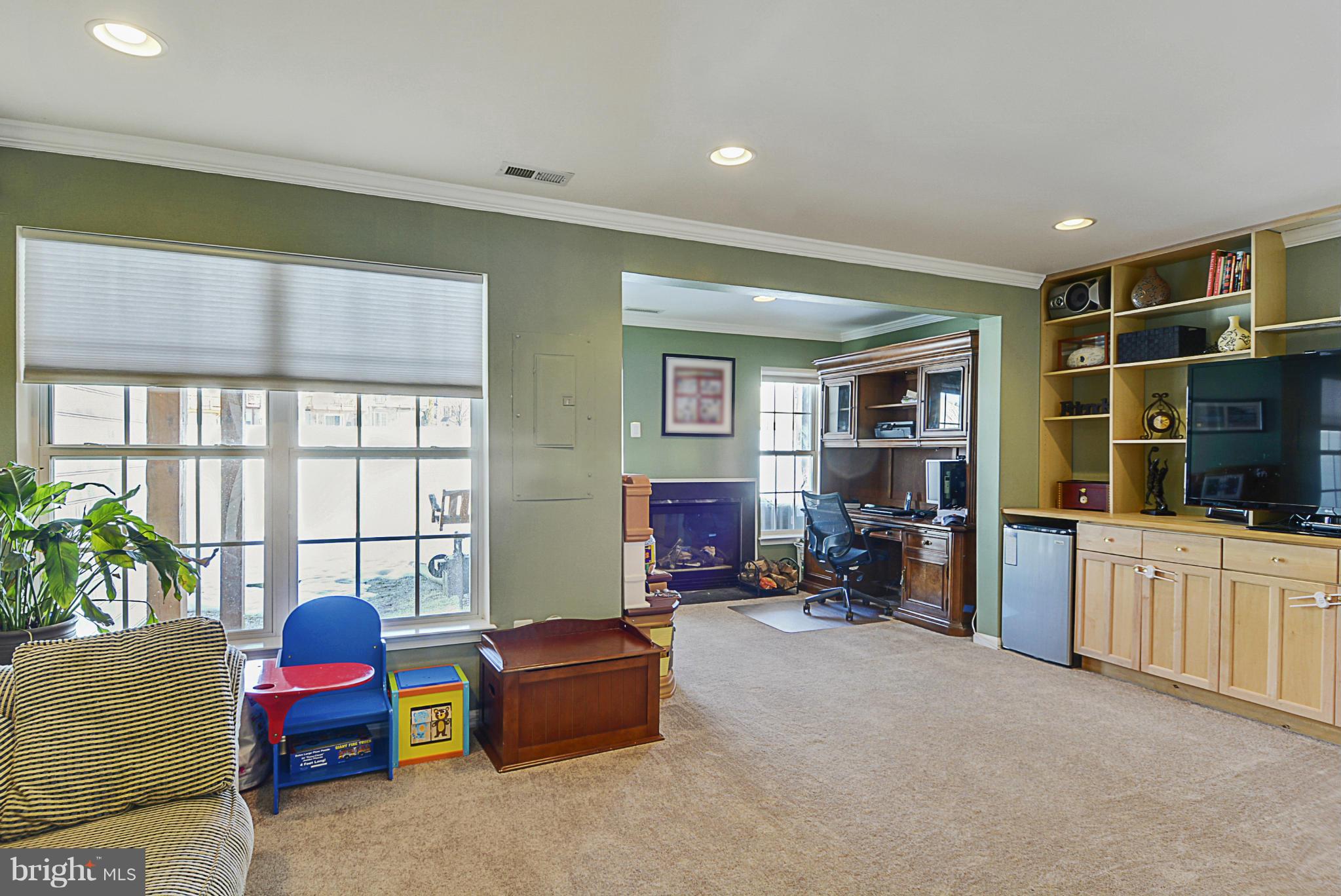 ASHBRIER - Residential