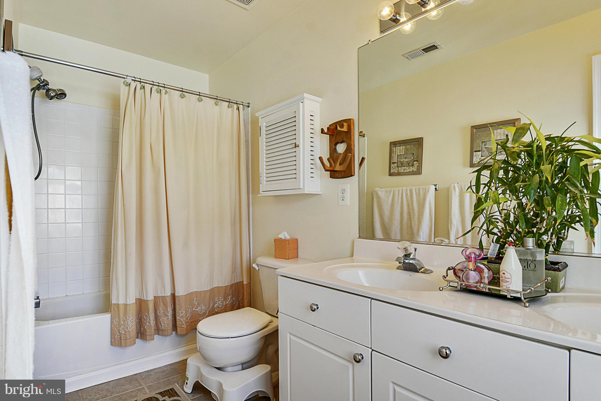 ASHBRIER - Residential