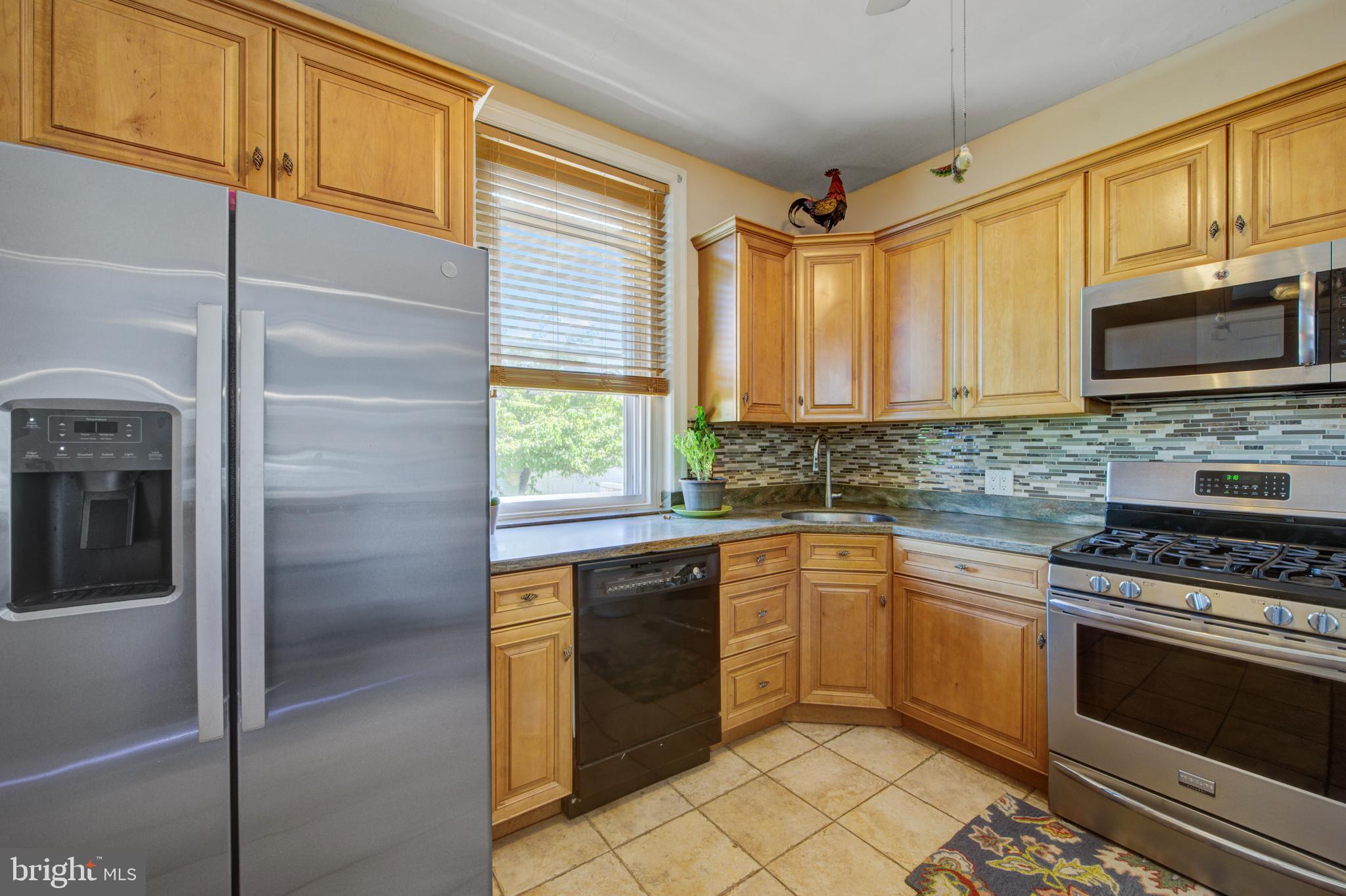 HAVERTOWN - Residential