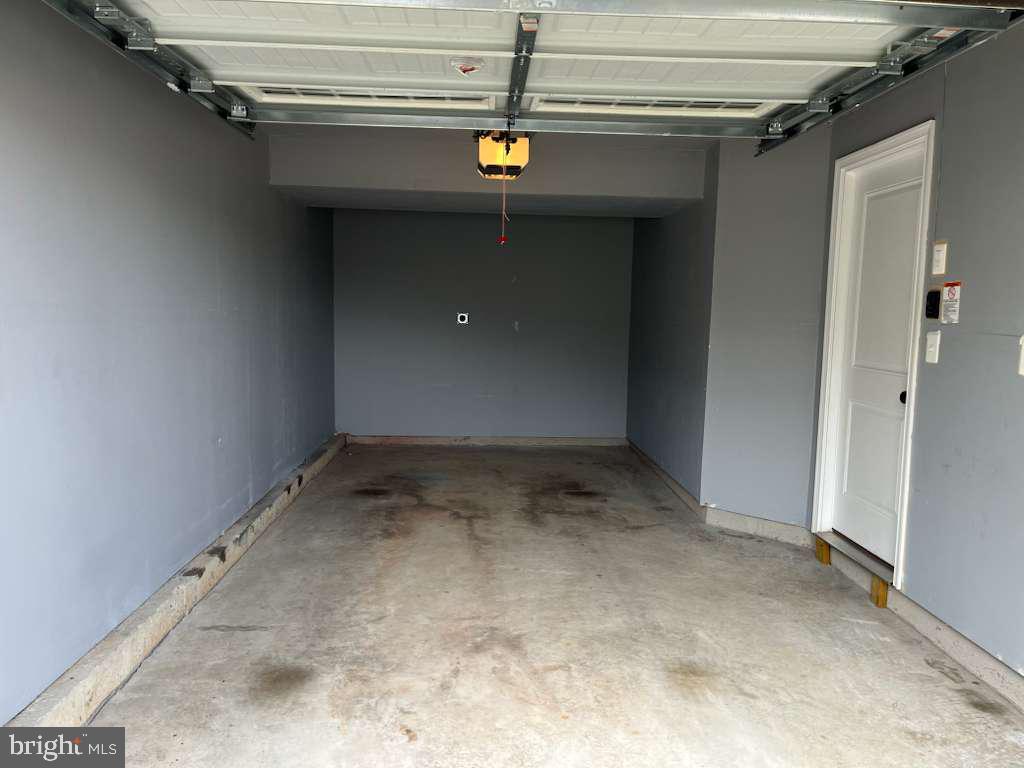 GERMANNA HEIGHTS - Residential Lease