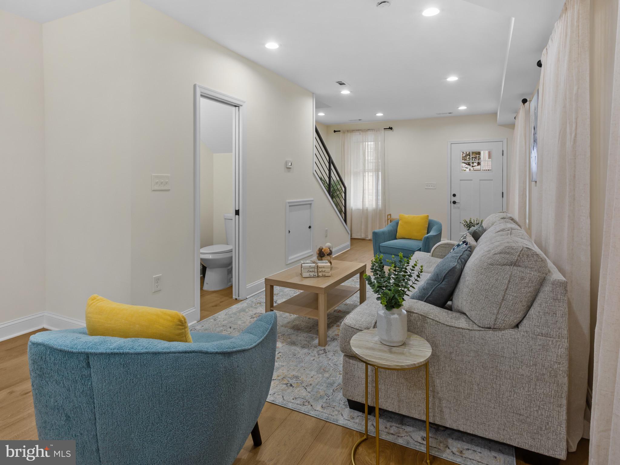 1834 PROVIDENCE STREET NE