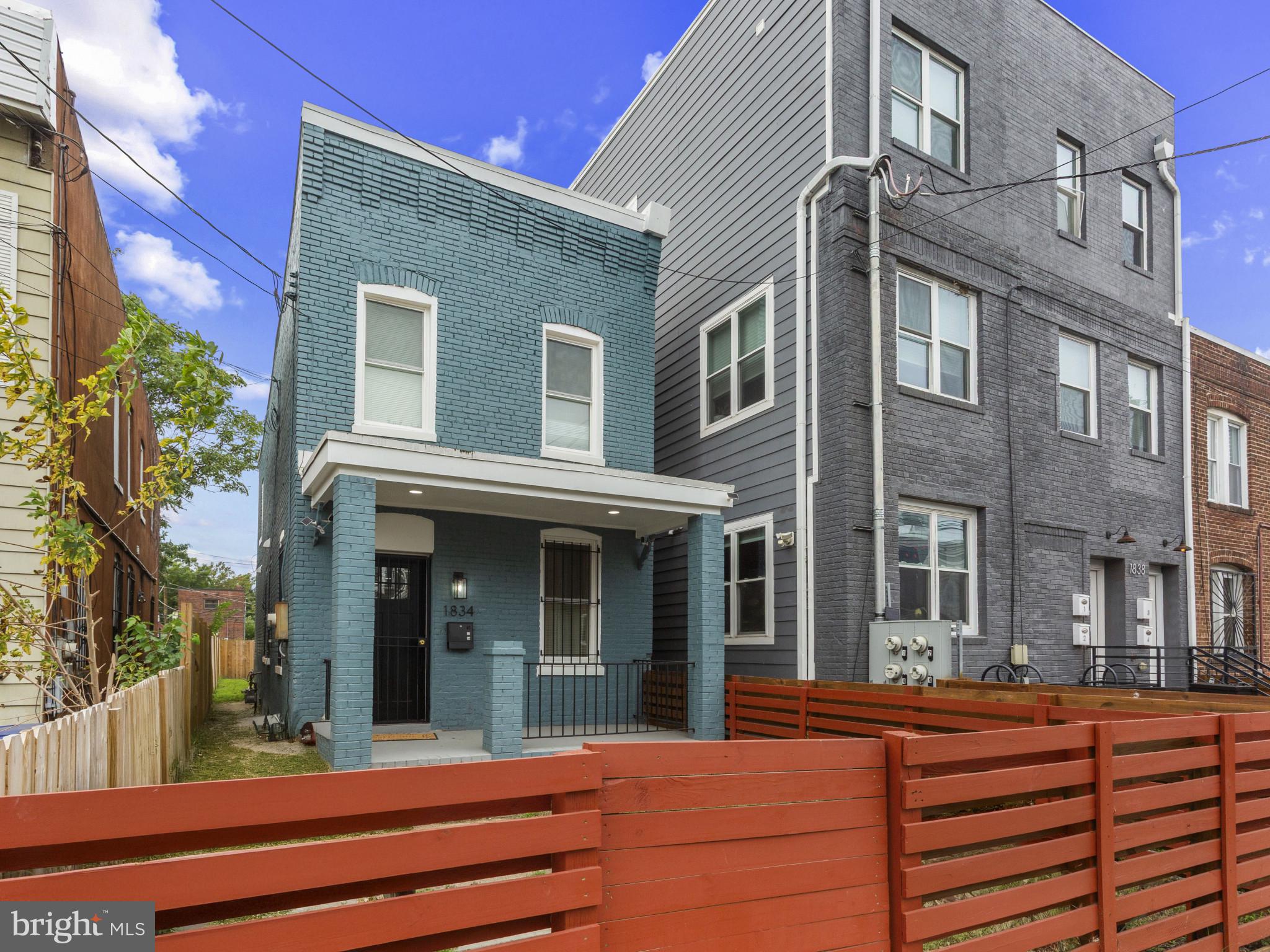 1834 PROVIDENCE STREET NE