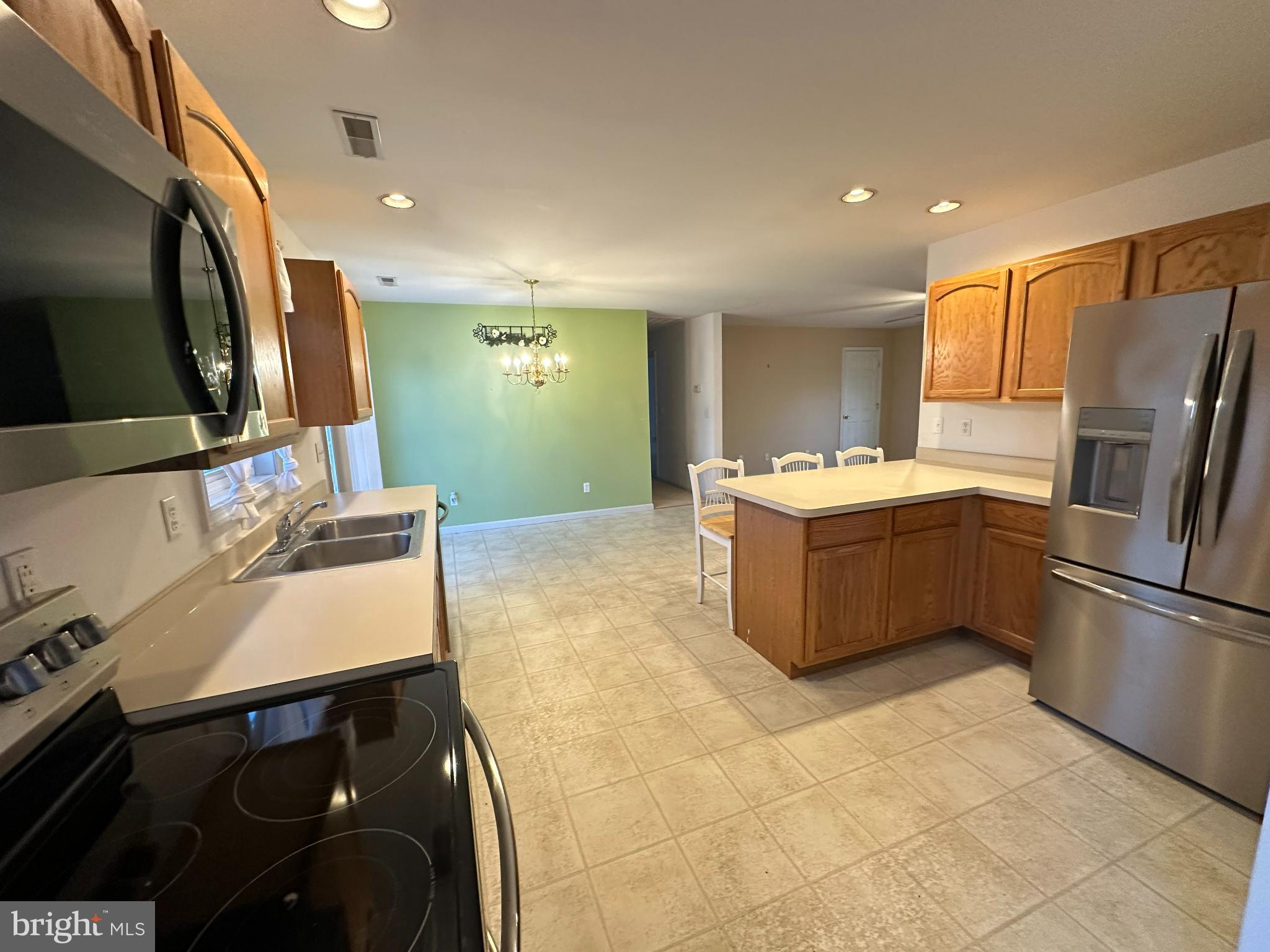 TOWN OF GREENSBORO - Residential