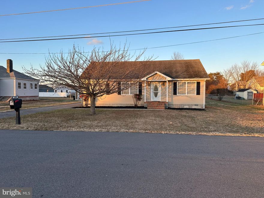 This charming ranch-style home in the serene Town of Greensboro offers a perfect blend of comfort and functionality. With 1,232 square feet of well-designed living space, this residence features three inviting bedrooms and two full bathrooms, ideal for both relaxation and entertaining. Step inside to discover a warm and welcoming atmosphere, highlighted by plush carpeting and stylish vinyl flooring. Recessed lighting and ceiling fans throughout enhance the home's inviting ambiance. The kitchen is equipped with modern appliances, including a built-in microwave, electric oven/range, dishwasher, and refrigerator, making meal prep a breeze. A convenient pantry provides ample storage for all your culinary needs. The laundry area, complete with an electric dryer and washer, adds to the home's practicality. Outside, the property boasts a spacious deck, perfect for summer barbecues or quiet evenings under the stars. The 0.27-acre lot features a spacious rea yard, that is ready to fulfill your entertainment needs. Parking is a breeze with both driveway and off-street options available. This home is not just a place to live; it's a sanctuary where memories are made. Experience the comfort and convenience of this delightful property, ready for you to call it home.