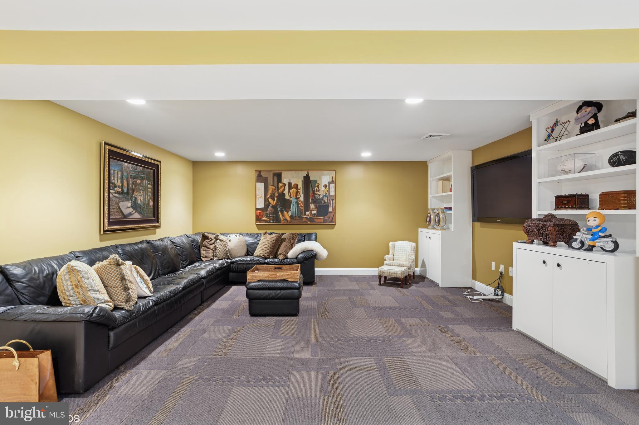 THE CLEARINGS - Residential