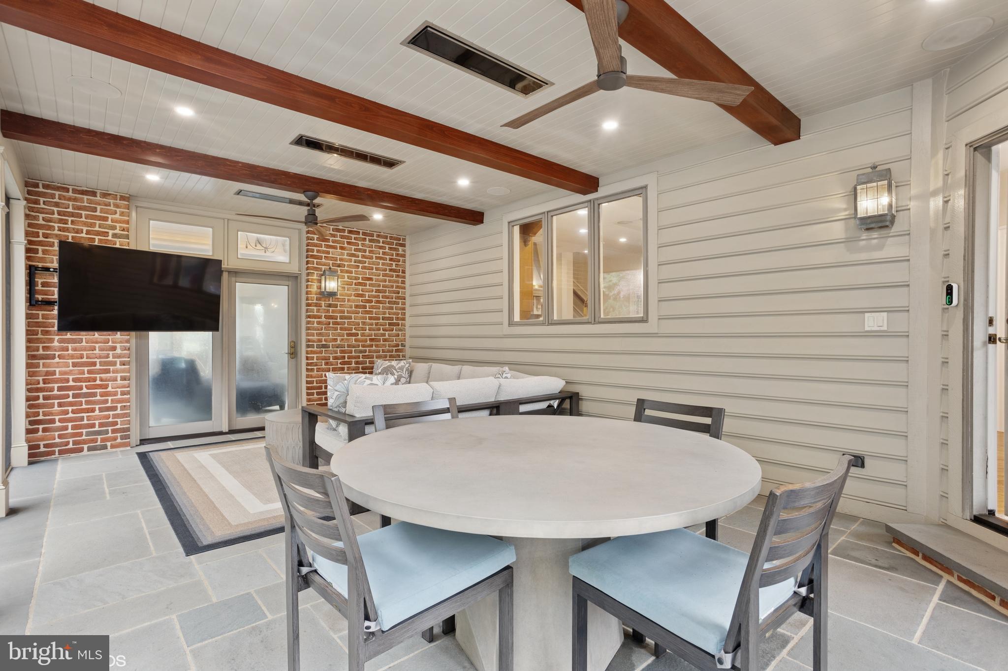 THE CLEARINGS - Residential