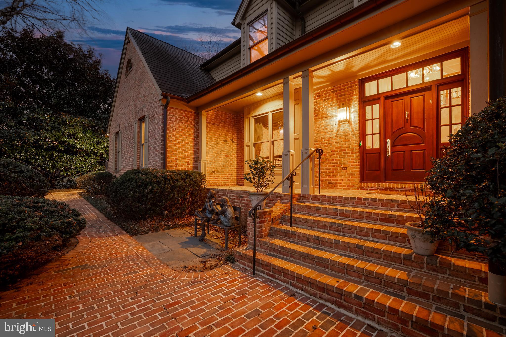 THE CLEARINGS - Residential