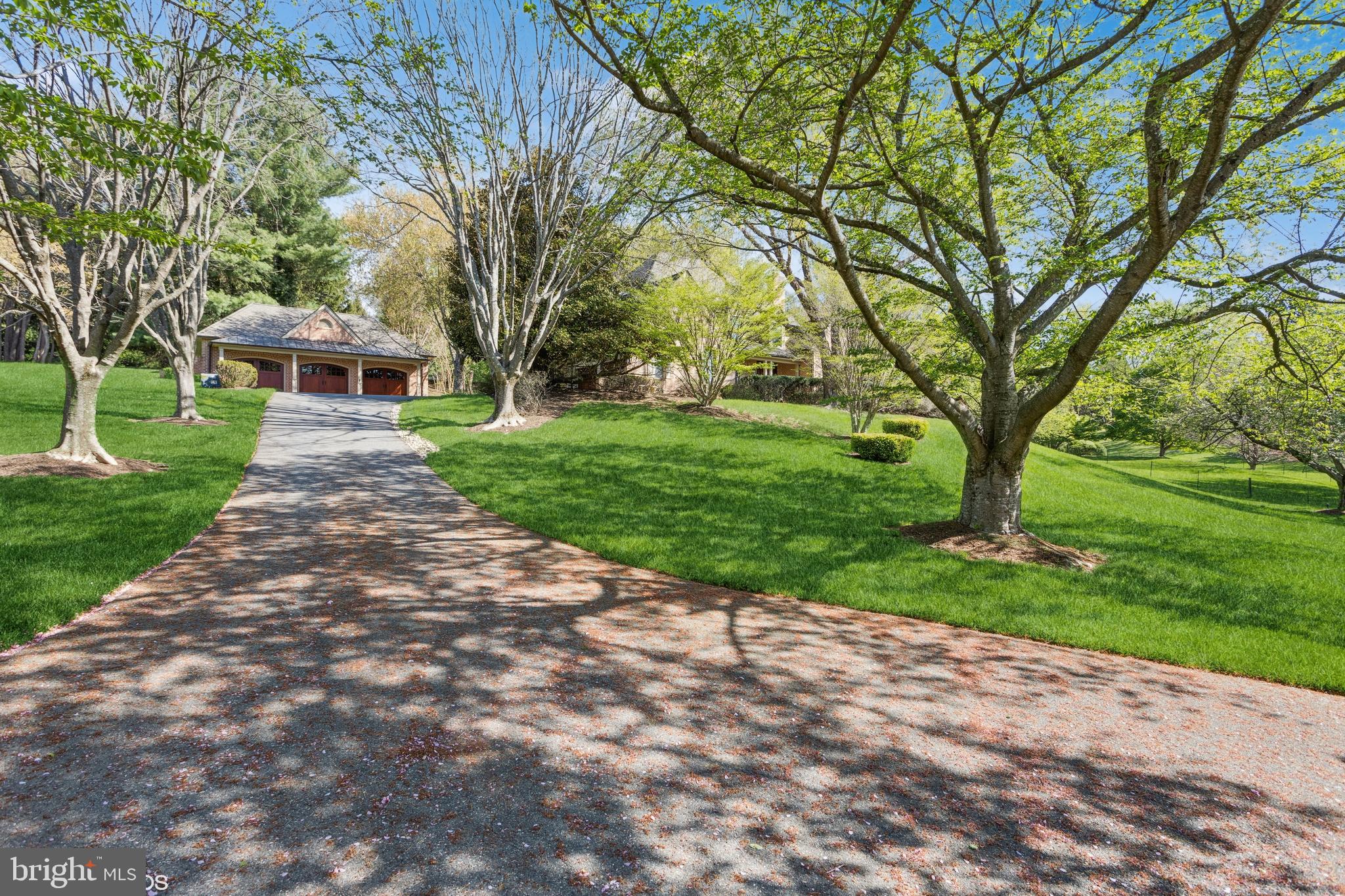 THE CLEARINGS - Residential